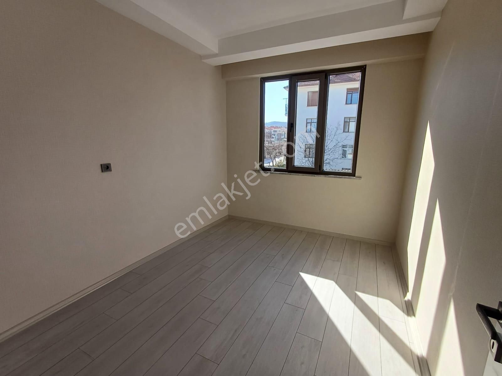 Emrah Çiftci'den Selçuklu Selahaddin Eyyubi Mah.ahmet Yesevi Cad. Yanı Satılık 2+1 Daire - Görsel 18