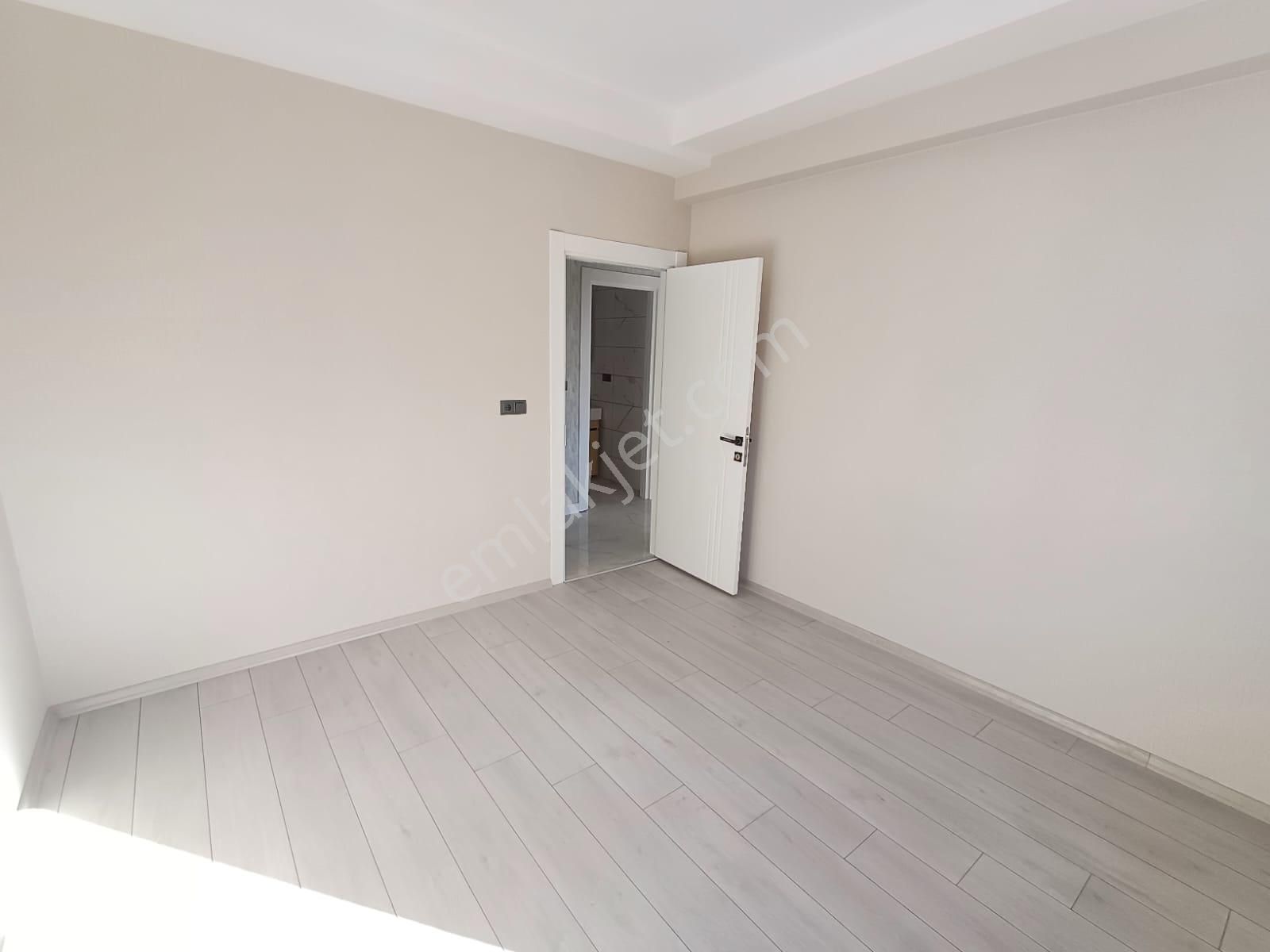 Emrah Çiftci'den Selçuklu Selahaddin Eyyubi Mah.ahmet Yesevi Cad. Yanı Satılık 2+1 Daire - Görsel 27