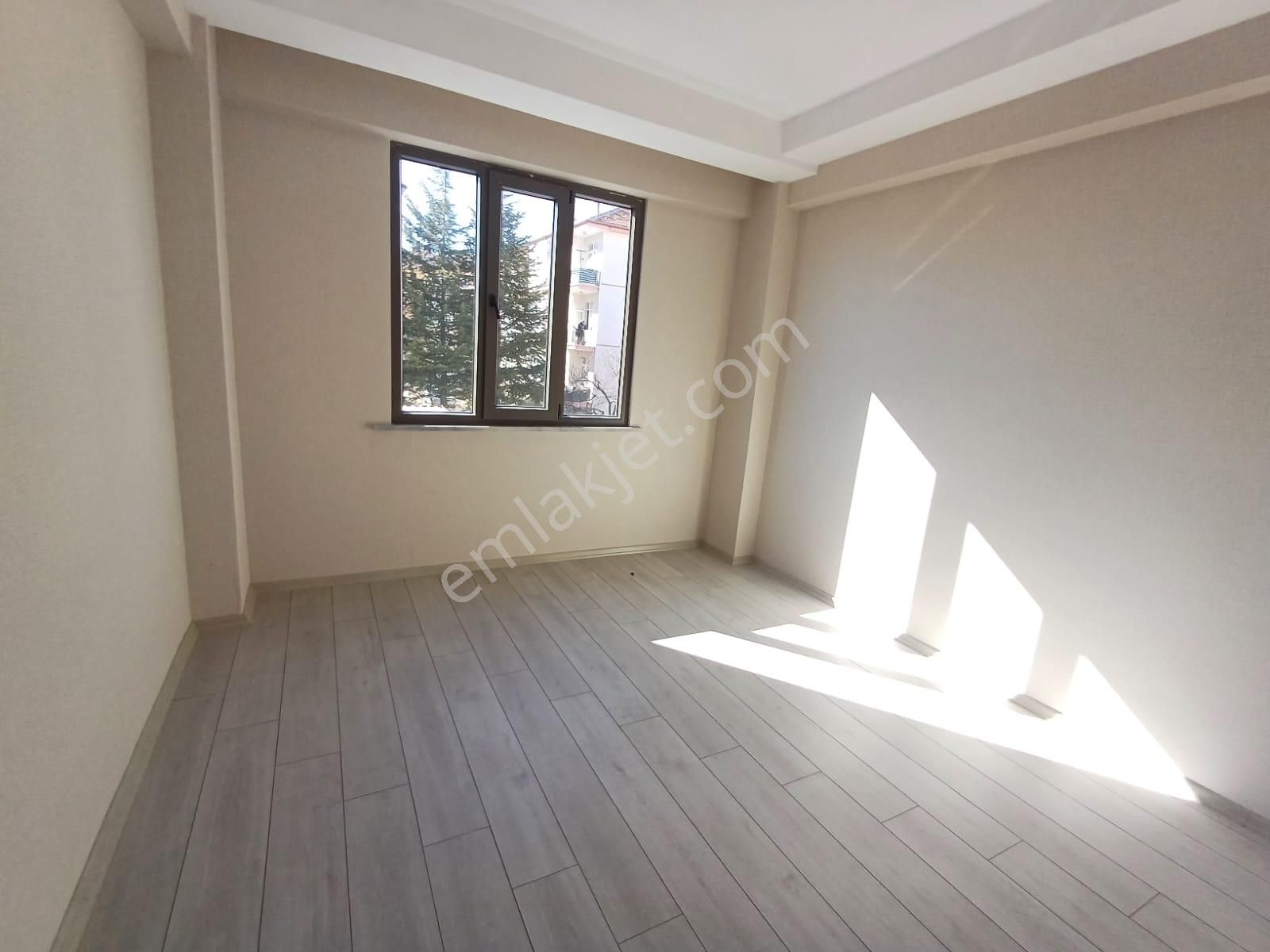 Emrah Çiftci'den Selçuklu Selahaddin Eyyubi Mah.ahmet Yesevi Cad. Yanı Satılık 2+1 Daire - Görsel 11