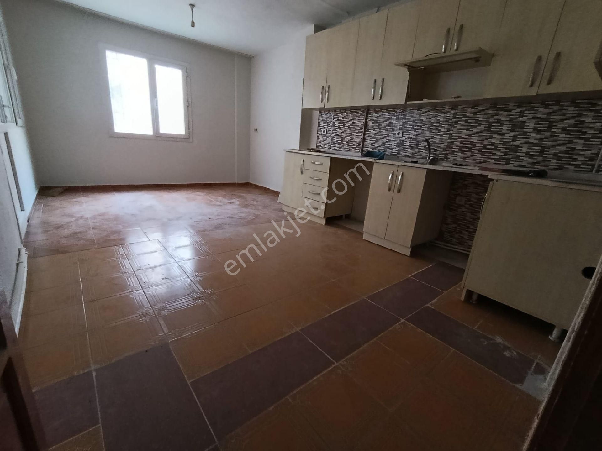 Bozyaka Sevgi Mahallesi'nde 3+1 Arakat - Görsel 16