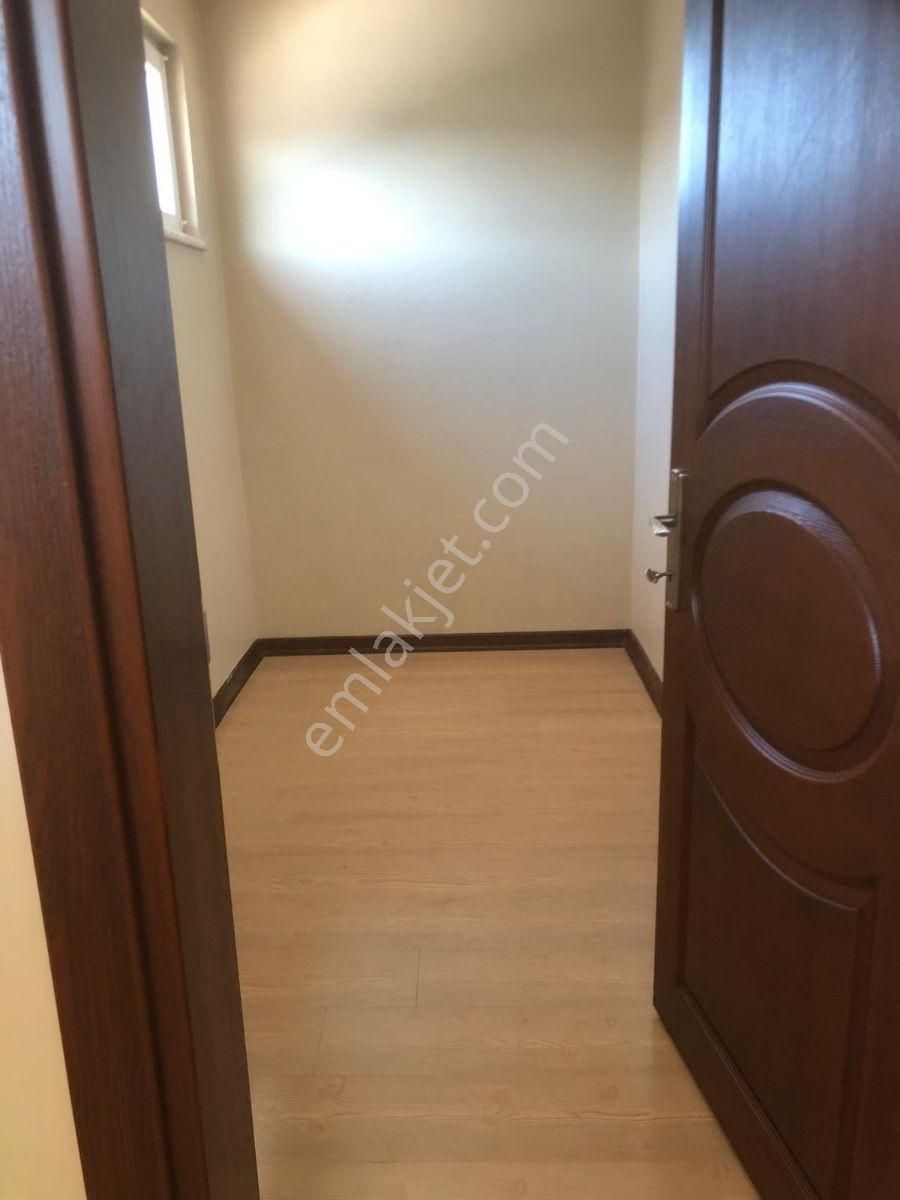 Şehir Hastanesi Yakını Kiralık 4+1 Dublex Daire - Görsel 2