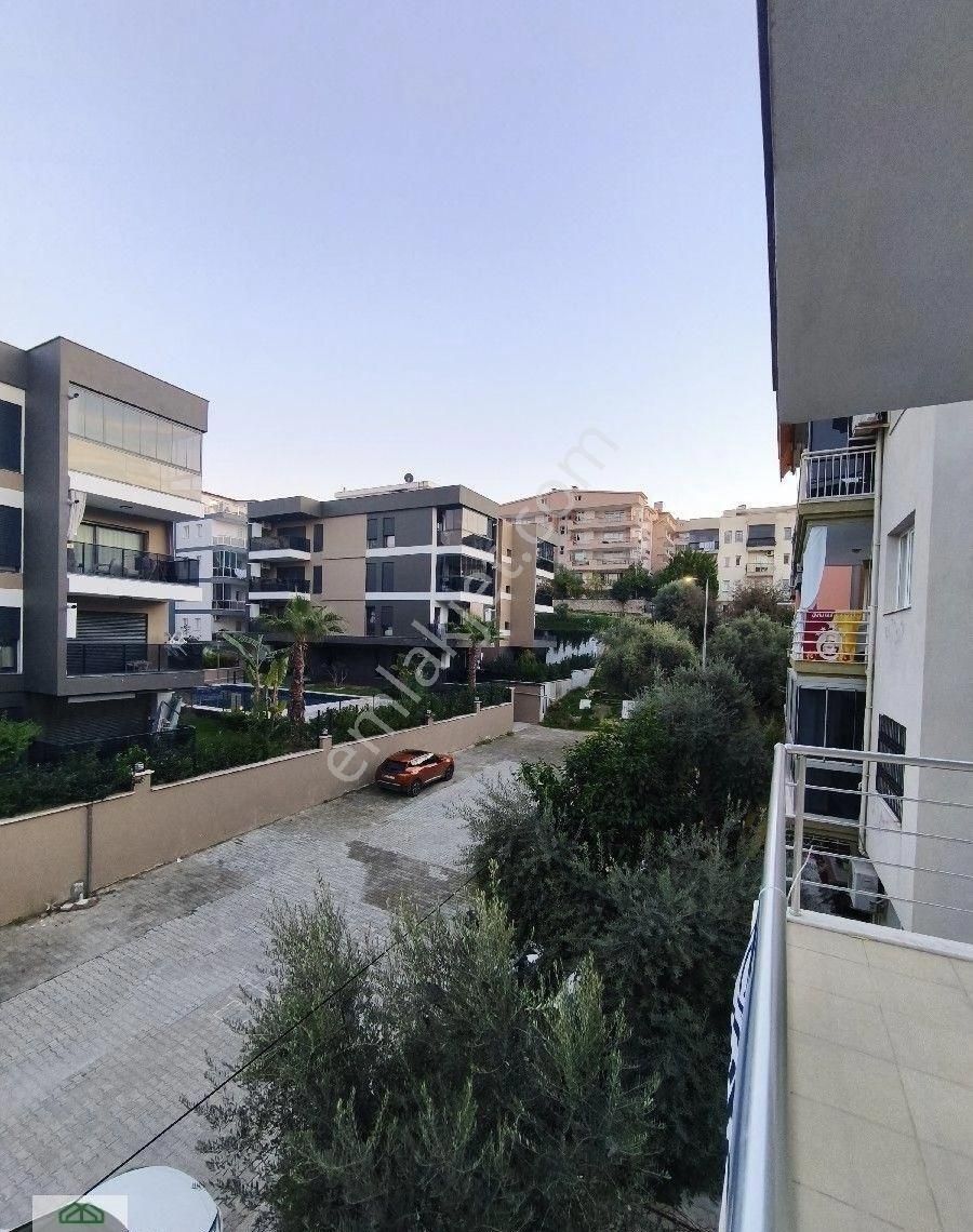 Kuşadası Ege Mahallesi’nde Merkezi Konumda Satılık 2+1 Daire - Görsel 8