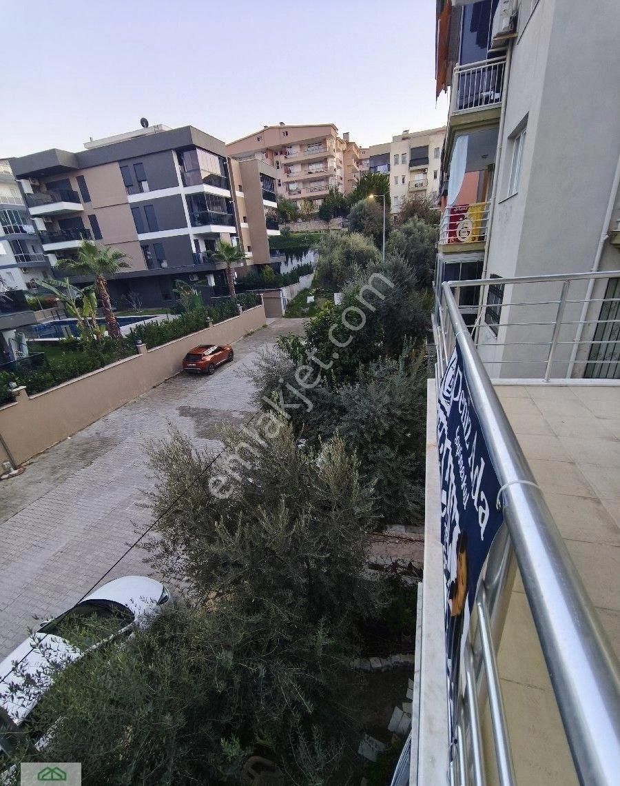 Kuşadası Ege Mahallesi’nde Merkezi Konumda Satılık 2+1 Daire - Görsel 21