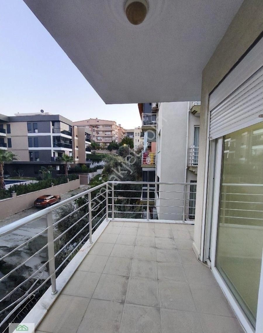 Kuşadası Ege Mahallesi’nde Merkezi Konumda Satılık 2+1 Daire - Görsel 6