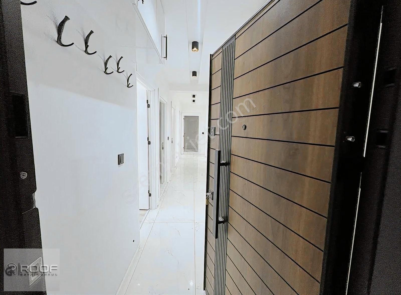 Roof Gayrimenkul'den Çamlıca Mah. Özel Garajlı Arakat 140m2 3+1 - Görsel 31