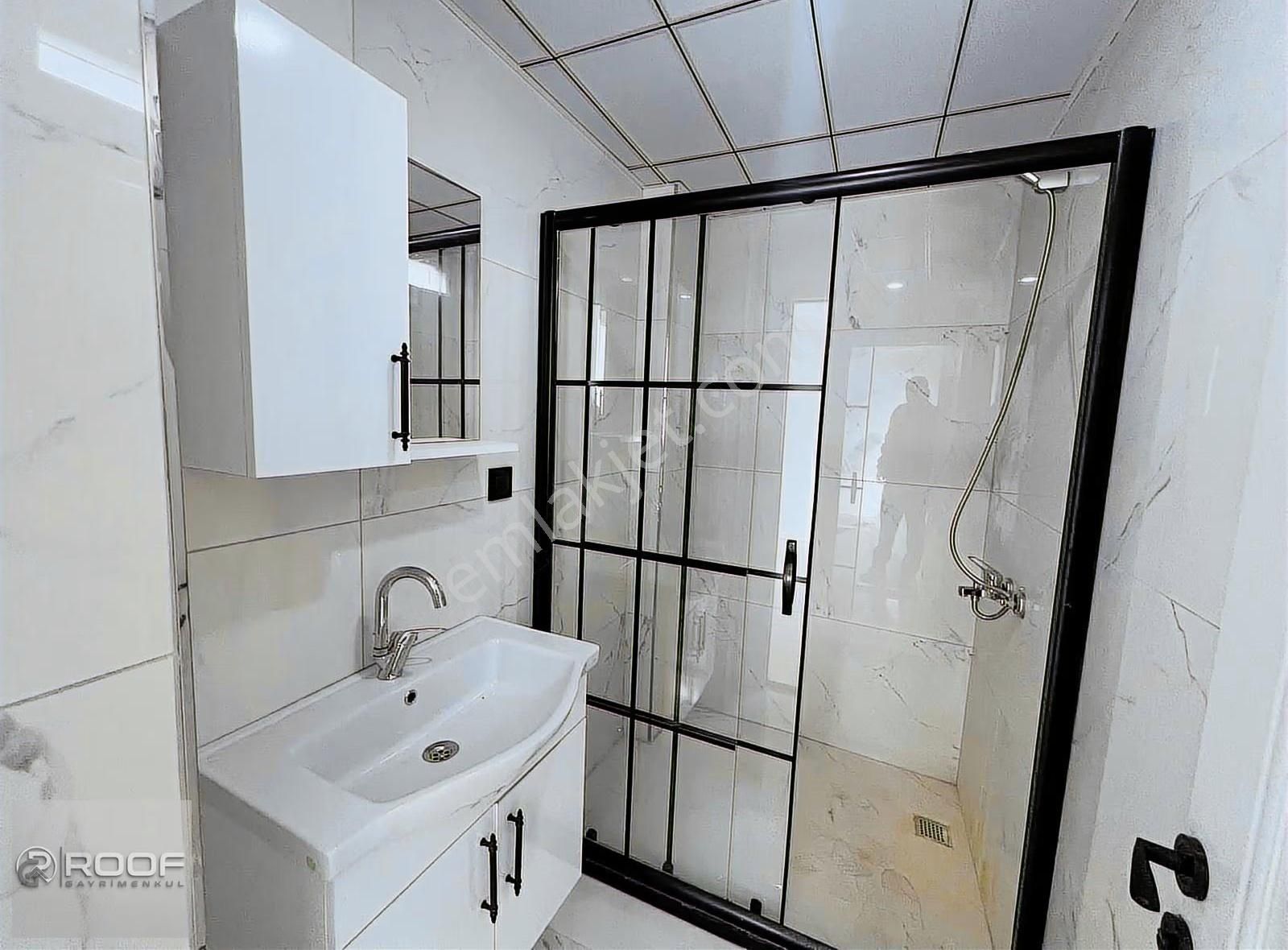 Roof Gayrimenkul'den Çamlıca Mah. Özel Garajlı Arakat 140m2 3+1 - Görsel 18