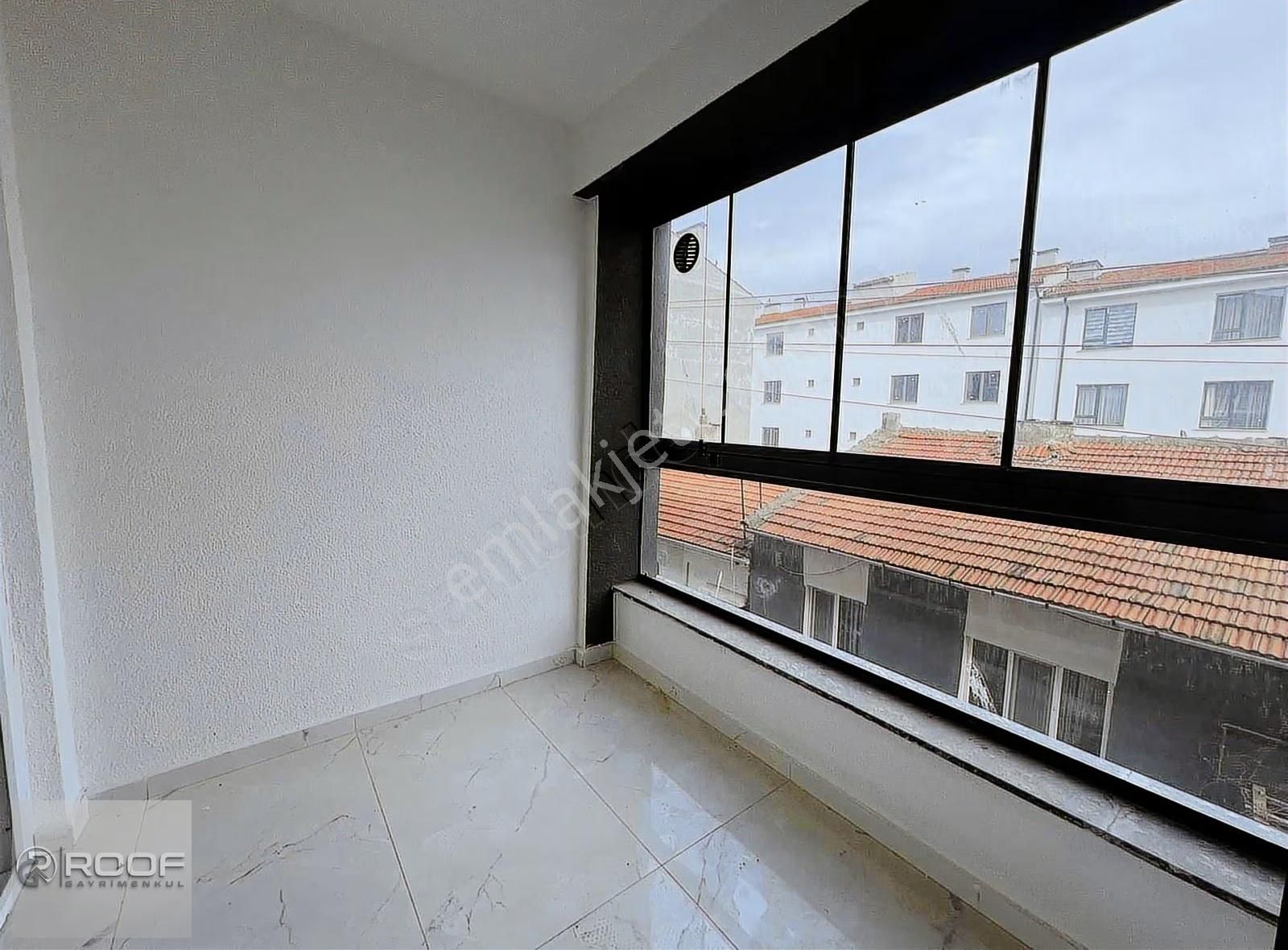 Roof Gayrimenkul'den Çamlıca Mah. Özel Garajlı Arakat 140m2 3+1 - Görsel 3