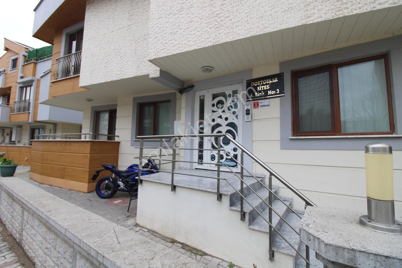 Eşyalı Kiralık 1+1,10 Burda Avm, Şehir Hastanesi,adliyeye Yakın - Görsel 31