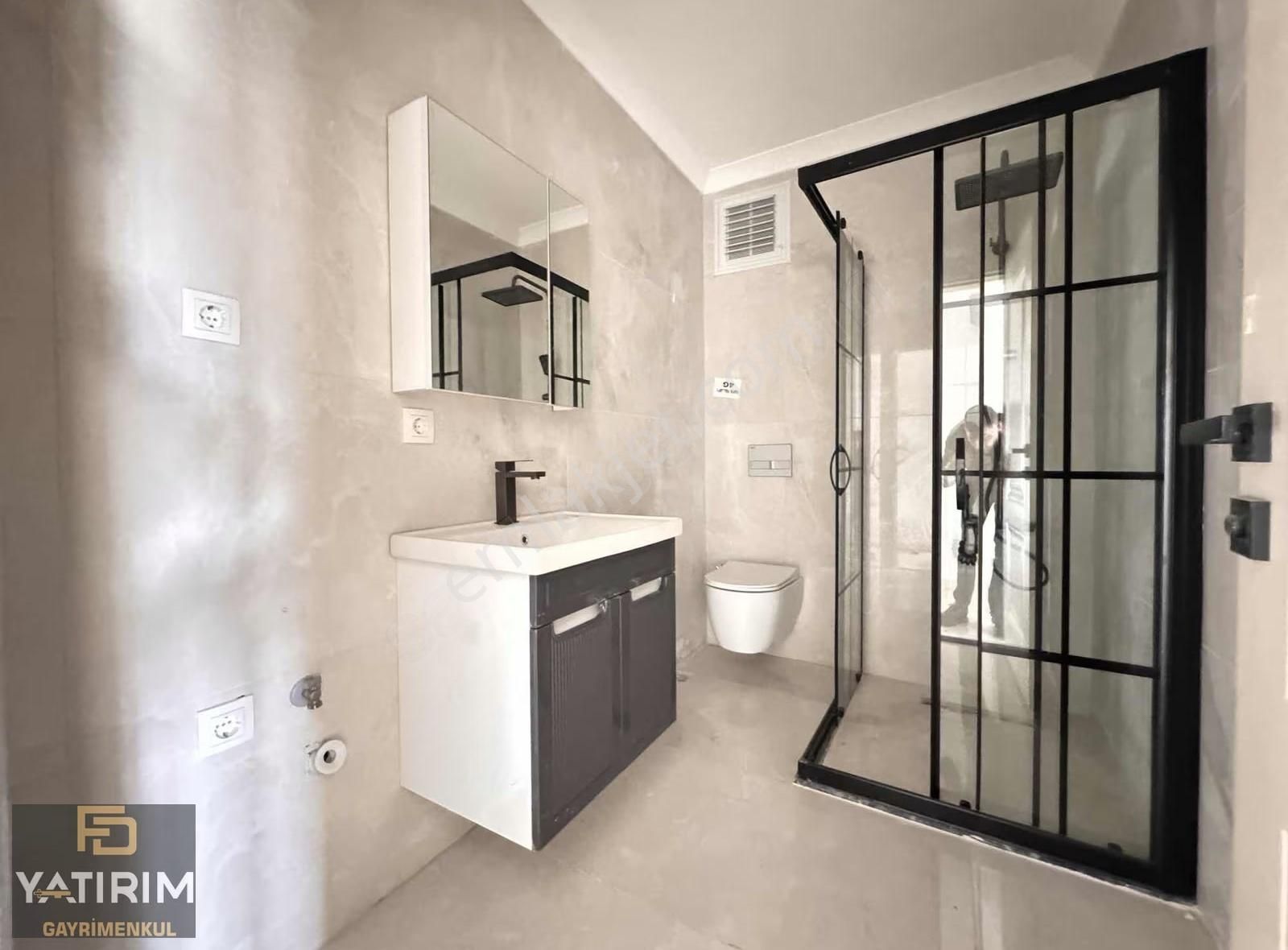 Atatürk Cad Cevizli Fırın Yakını Asansörlü 4+1 200 Lüx Dubleks - Görsel 6