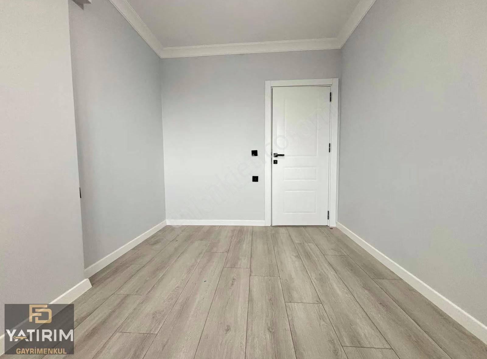 Bağlarbaşı Mah İstasyon Cad Yakını 2+1 95 M2 En Üst Kat Daire - Görsel 3