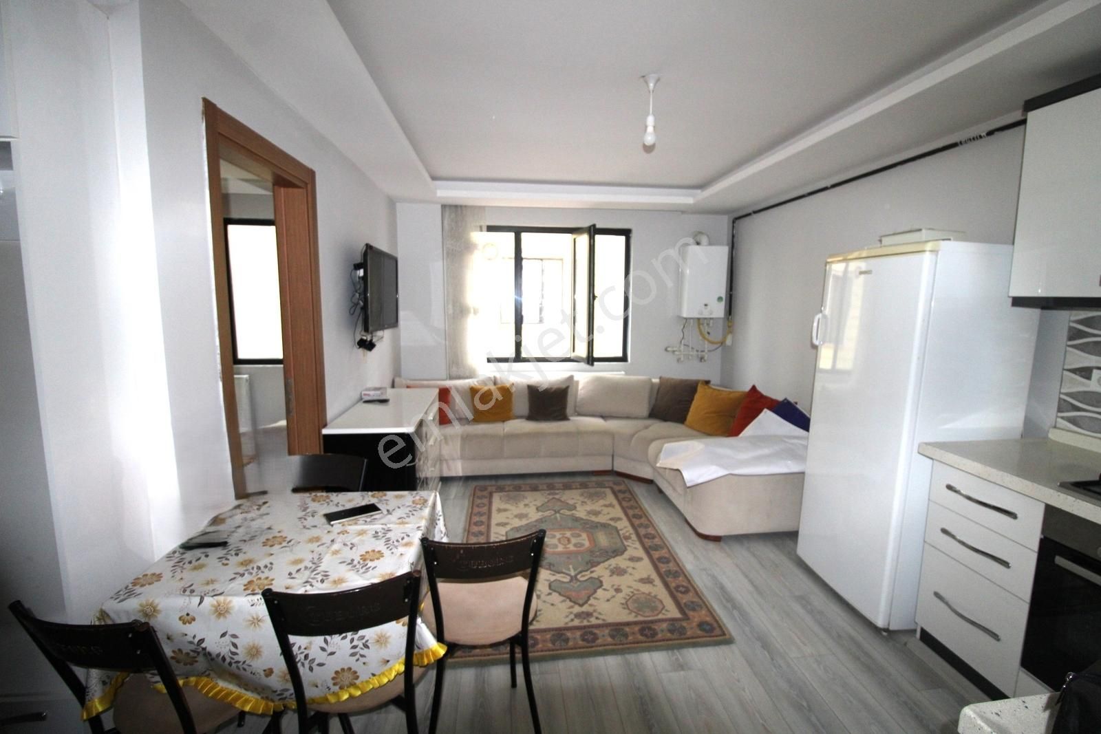 Avm - Adliye - Hastane Yakını Ara Kat Kiralık 1+1 Daire - Görsel 14