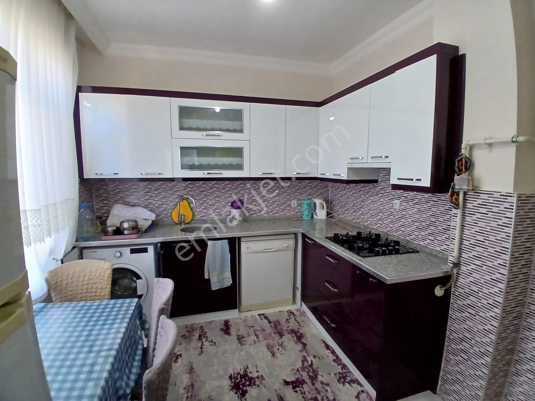 Akçay Emlak'tan Akşehir Park Hayat Hastahanesi Yanında Eşyalı 2. Kat Kiralık 3+1 Daire - Görsel 13