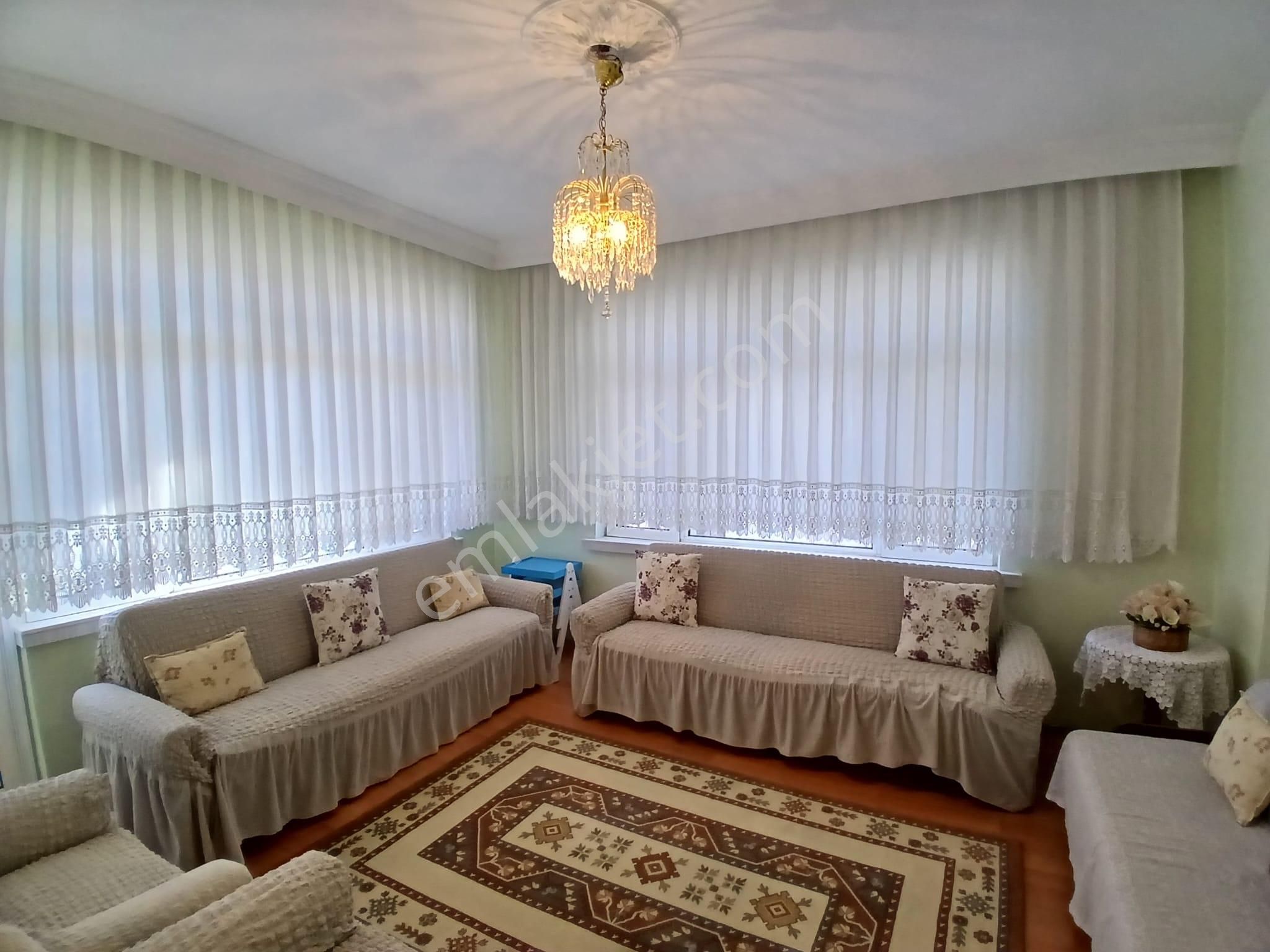 Akçay Emlak'tan Akşehir Park Hayat Hastahanesi Yanında Eşyalı 2. Kat Kiralık 3+1 Daire - Görsel 16