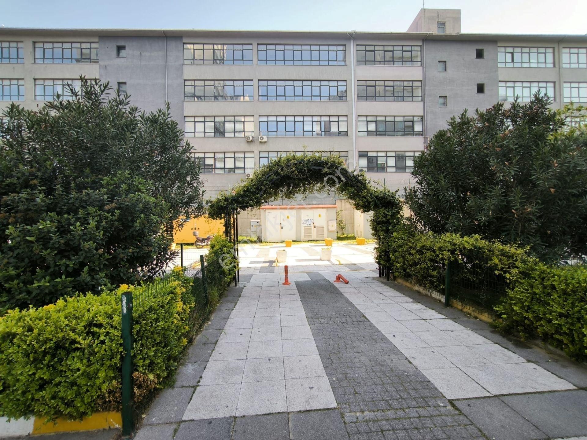 Esenyurt İncirtepe Mah. Özyurtlar Ncity Sitesi Satılık 3+1 Daire - Görsel 30