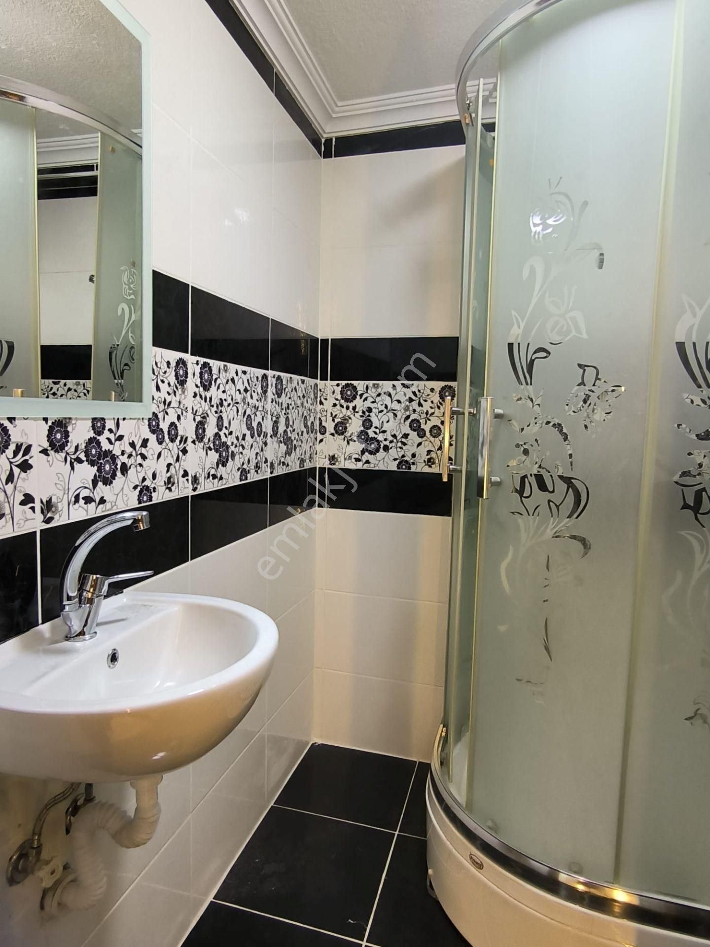 Esenyurt Fatih Mahallesi Kiralık 2+1 Daire Yeni Bina - Görsel 16