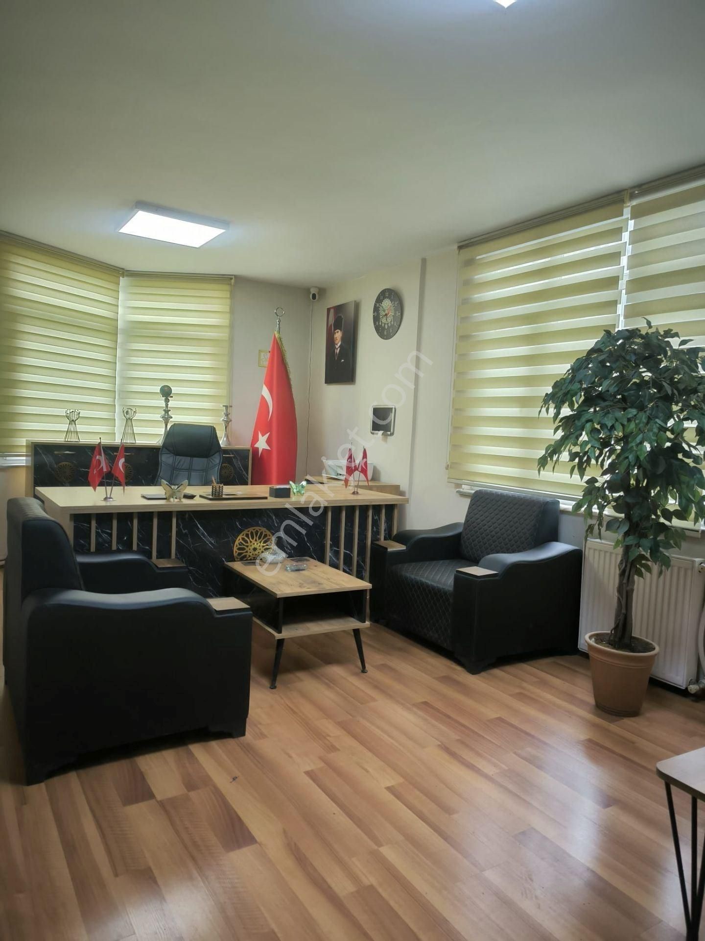 Avcılar'ın Kalbinde, Tabela Değeri Yüksek, Fırsat Ofis/büro - Görsel 26