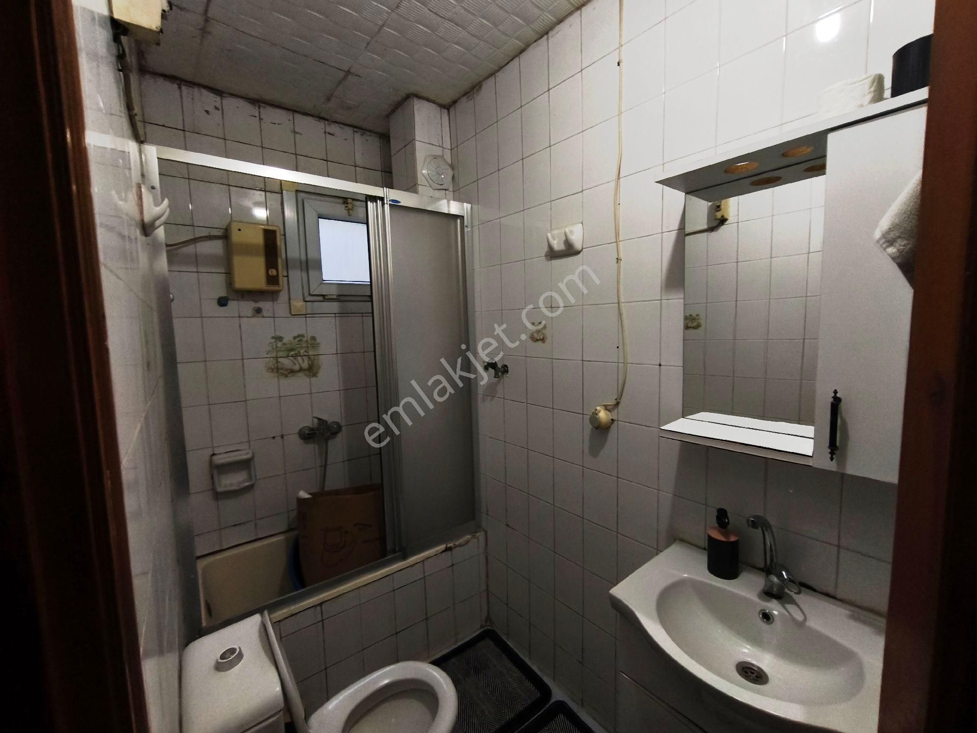 Re/max'tan Bağcılarda Kira Gelirli - Görsel 10