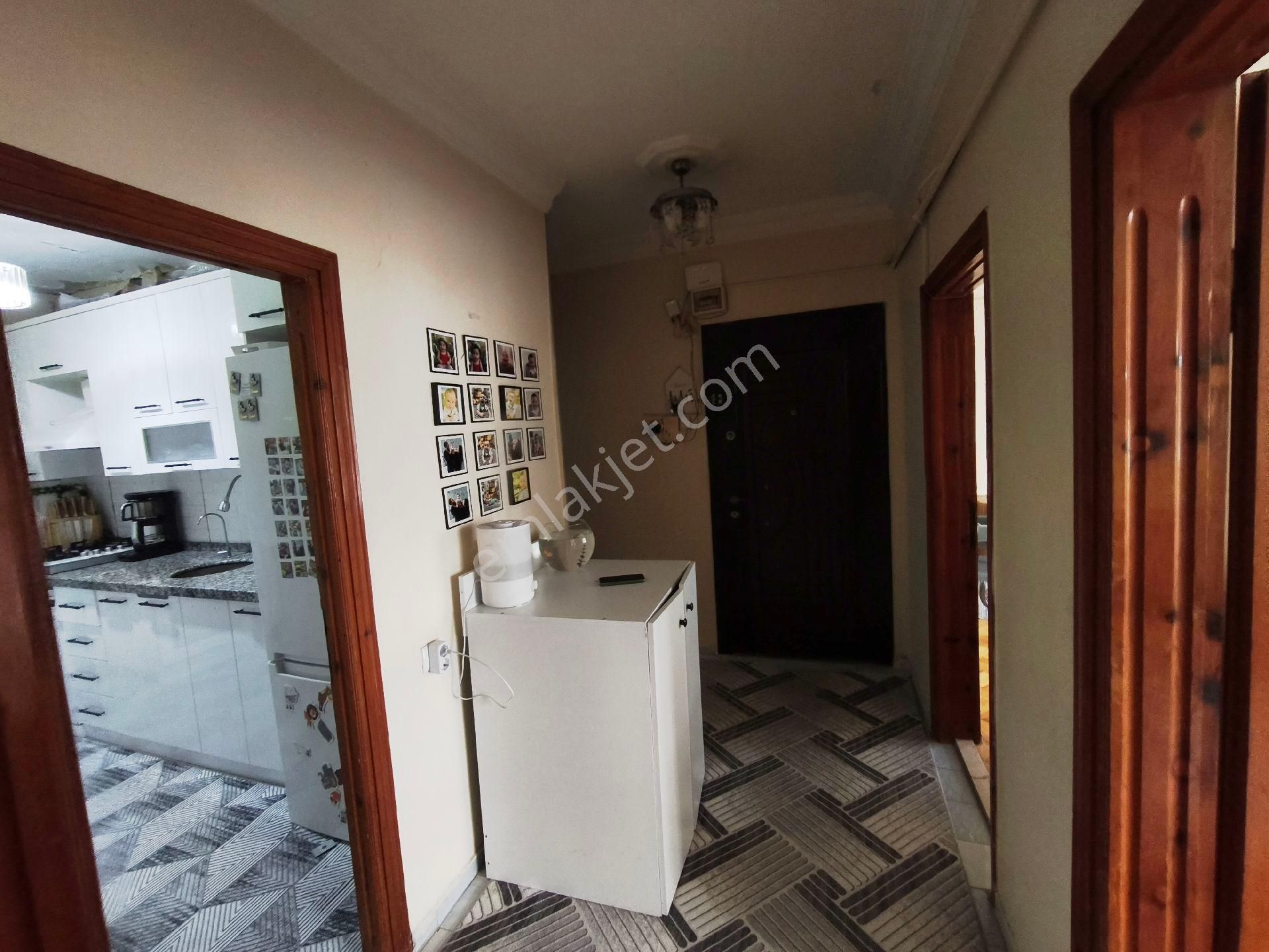 Re/max'tan Bağcılarda Kira Gelirli - Görsel 13