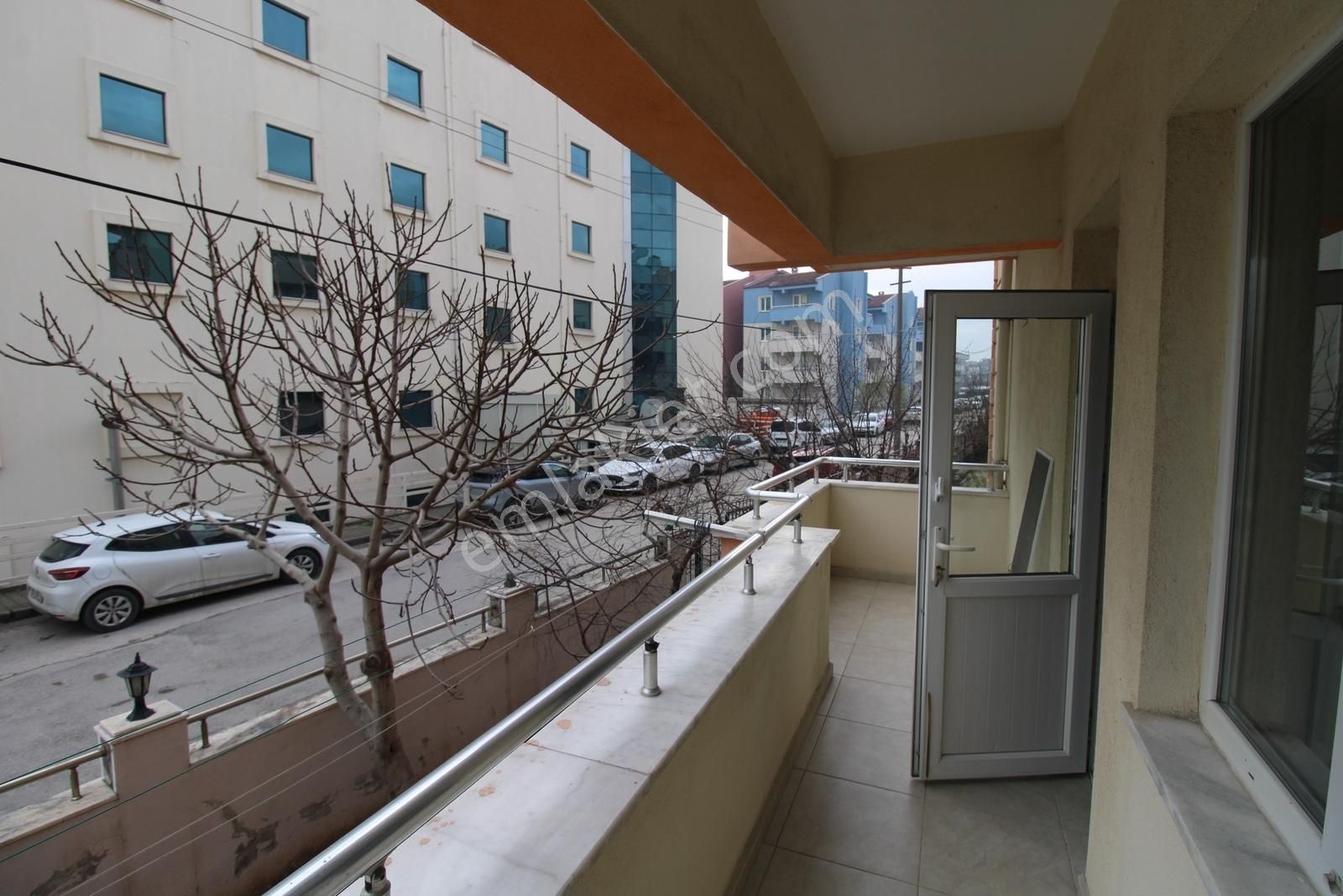 Paşaalanın'da Özel Nev Hastanesi Yanında 3+1 Kiralık Daire - Görsel 24