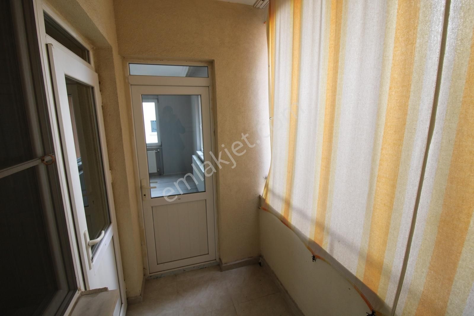 Paşaalanın'da Özel Nev Hastanesi Yanında 3+1 Kiralık Daire - Görsel 37