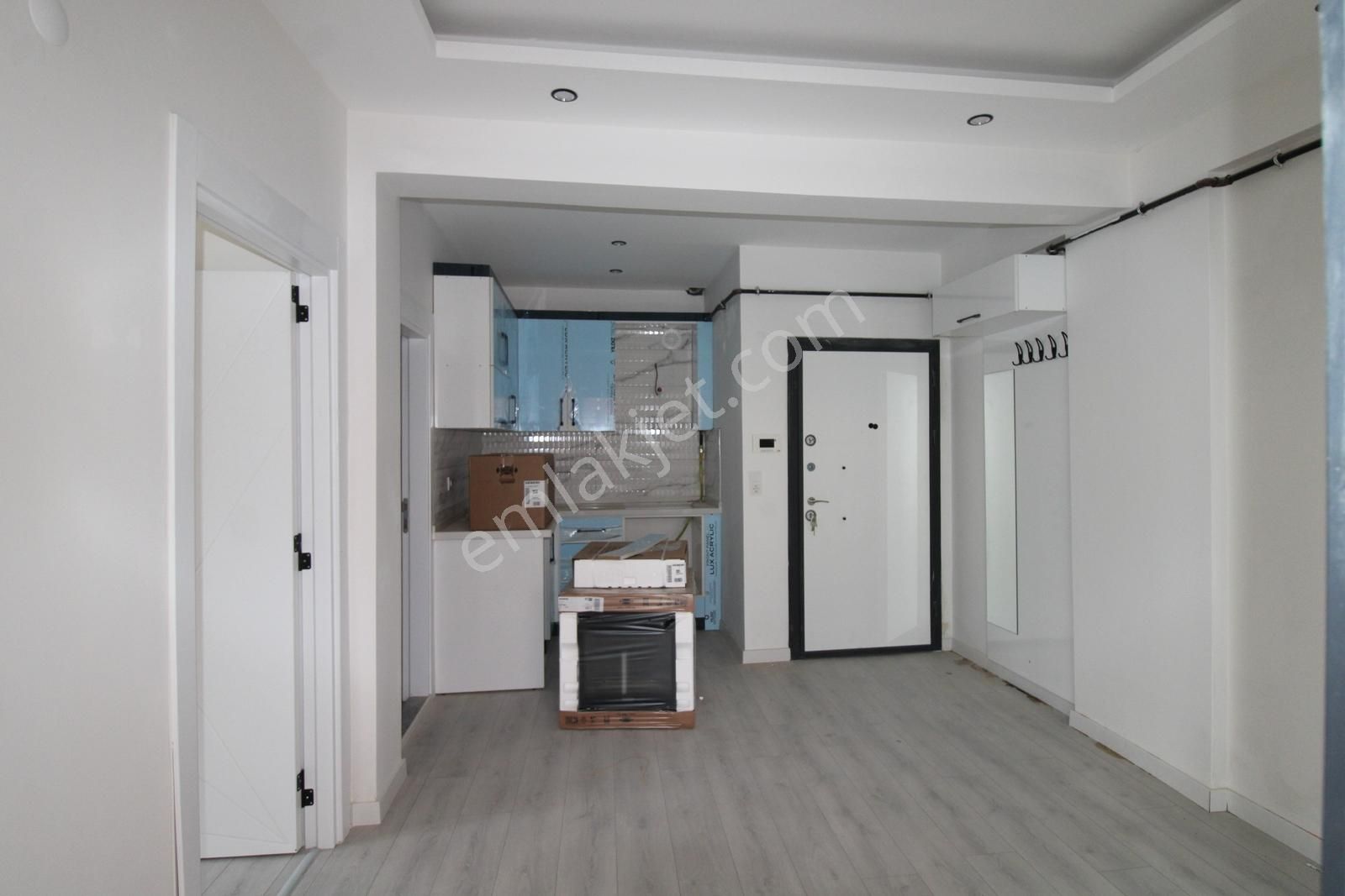 Bahçelievler Mah. Teknik Lise Cd. Ptt Şubesi Karşı Sokağında - Görsel 4