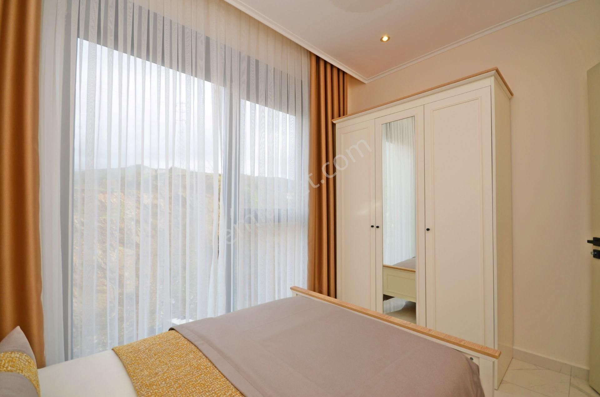 Alanya / Demirtaş’ta Lüks Site İçinde 2+1 Full Eşyalı Satılık Daire - Görsel 11