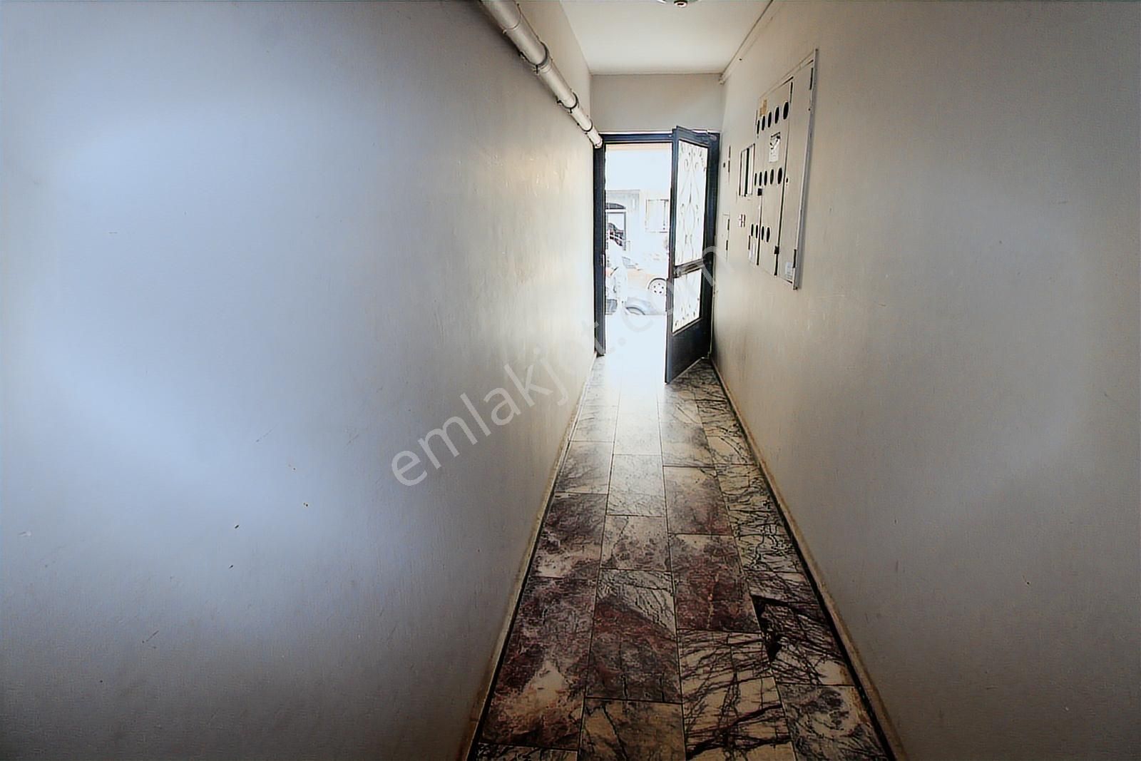 Startkey Den Bahçelievlerde Satılık Arakat 2+1 Daire 115m2 - Görsel 21