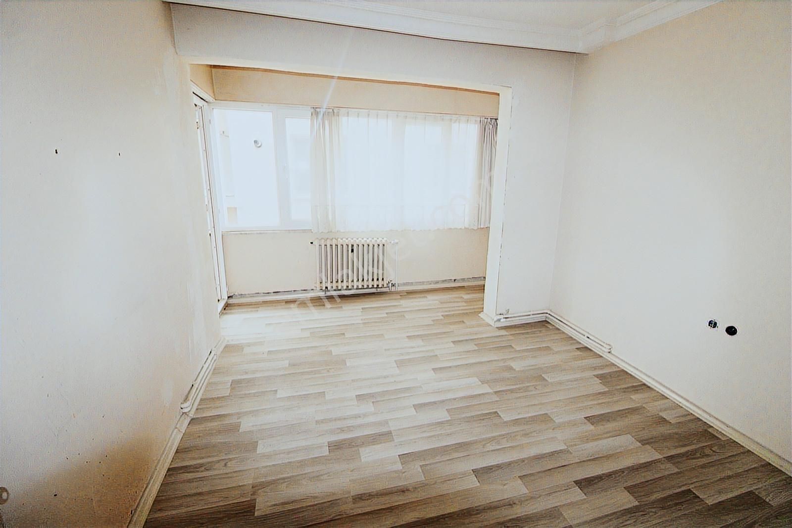 Startkey Den Bahçelievlerde Satılık Arakat 2+1 Daire 115m2 - Görsel 18