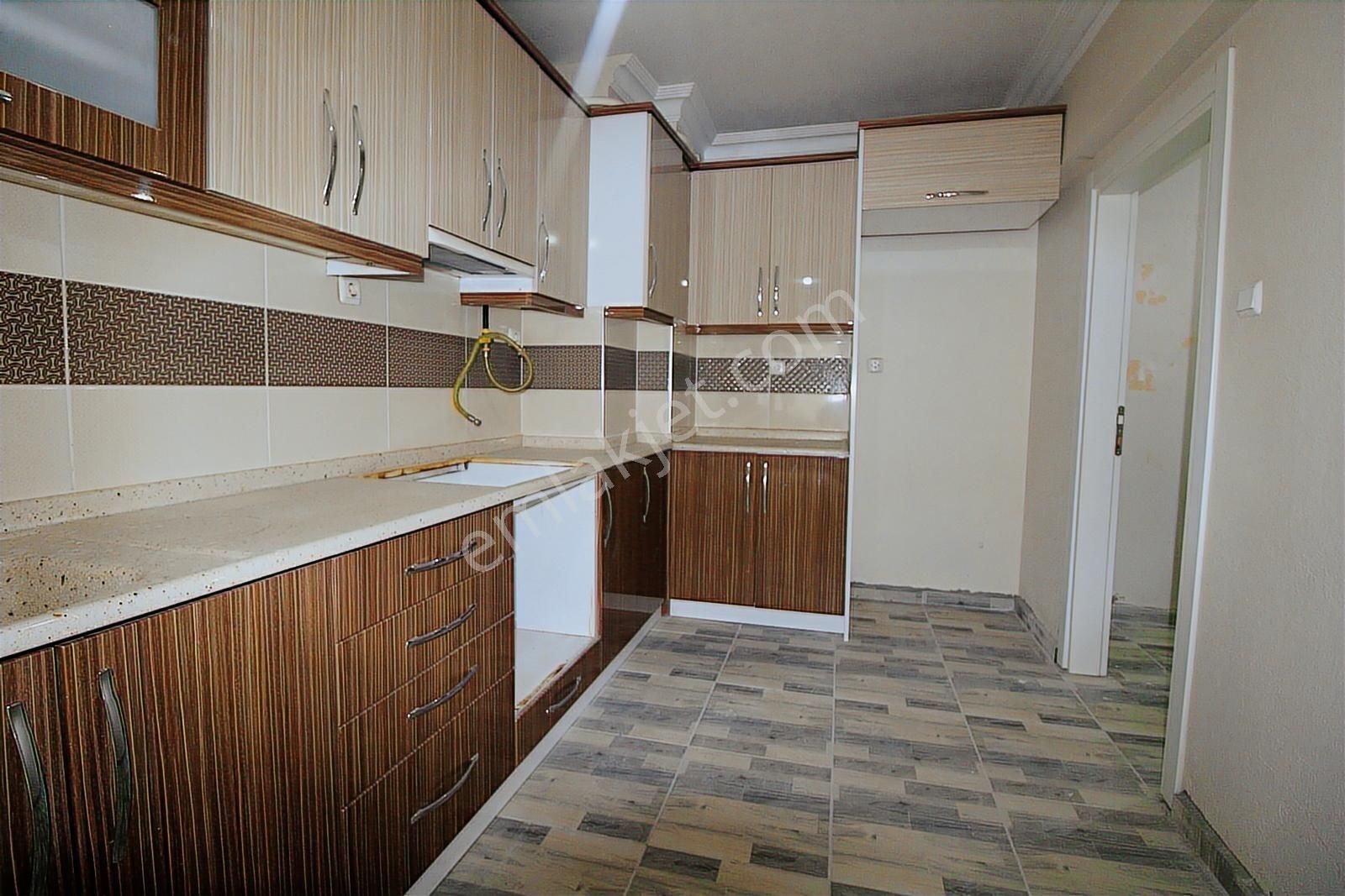 Startkey Den Bahçelievlerde Satılık Arakat 2+1 Daire 115m2 - Görsel 19