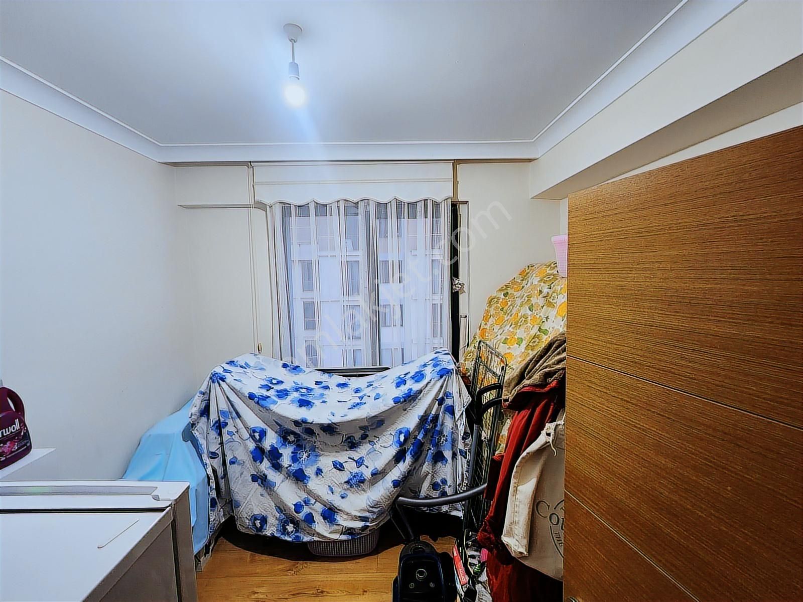 Startkey Yönden Şehir Manzaralı Ferah Kapalı Otoparklı 3+1 - Görsel 8