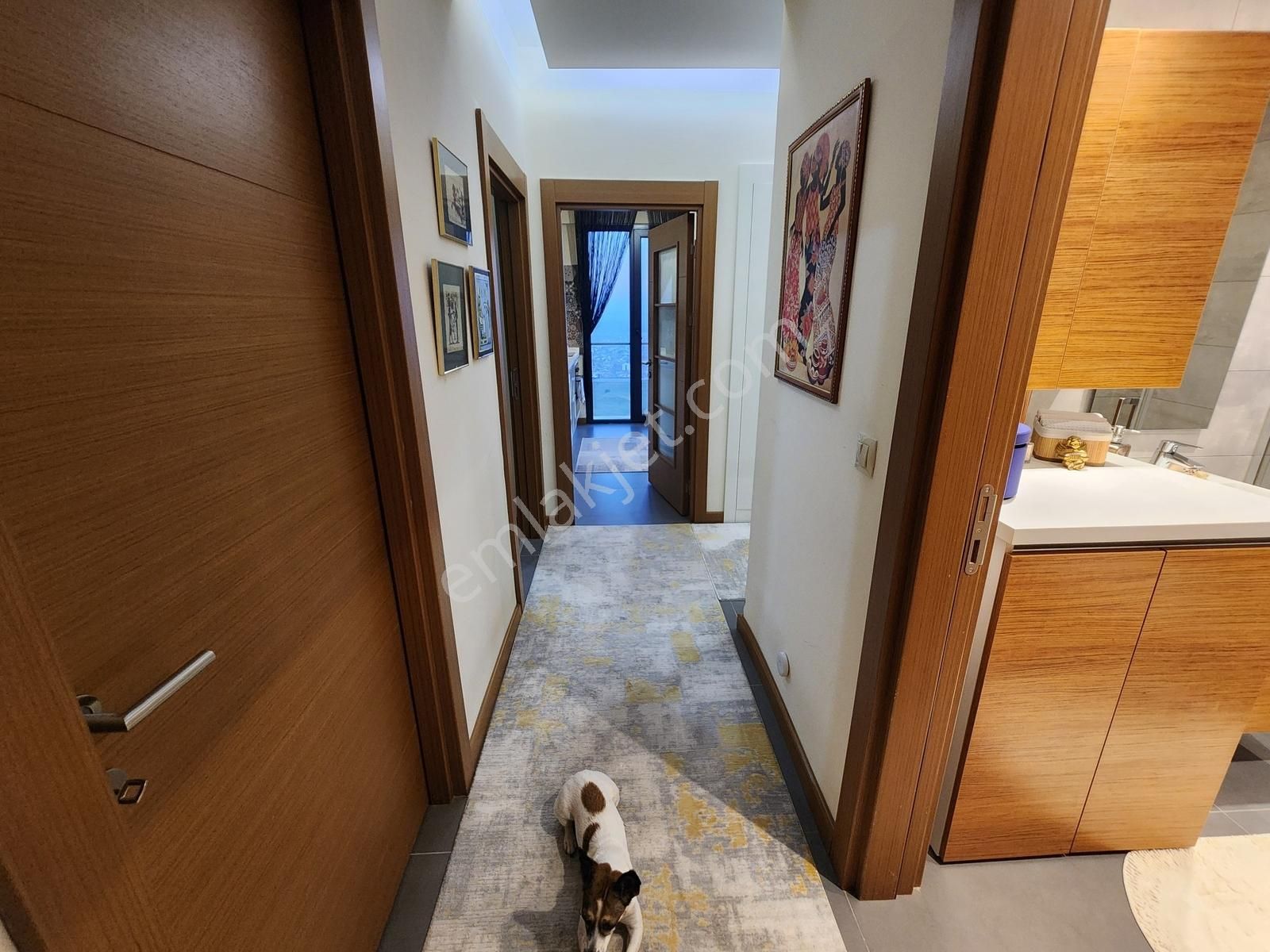 Startkey Yönden Şehir Manzaralı Ferah Kapalı Otoparklı 3+1 - Görsel 30