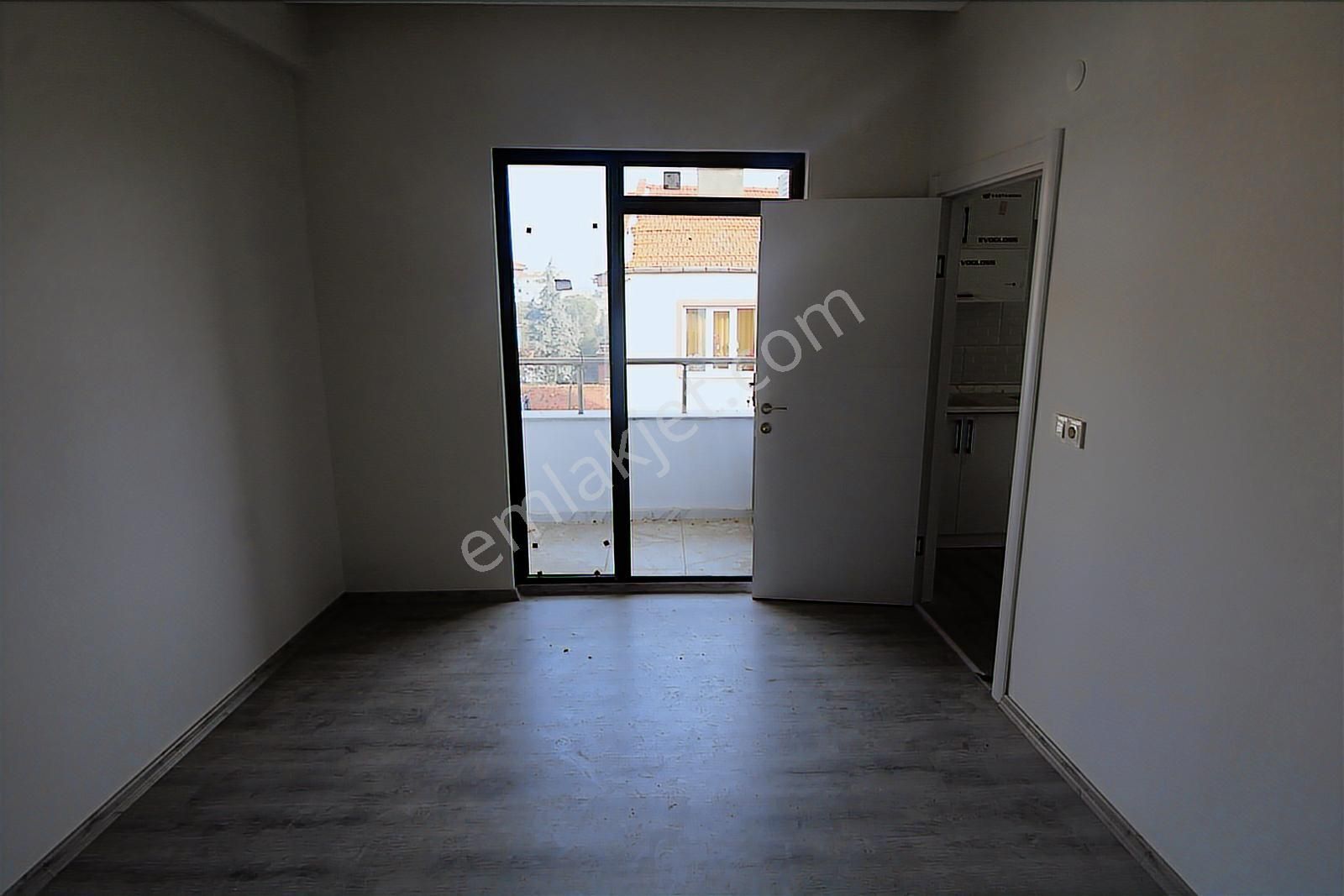 Sütlüce Mah.nef 'e Yürüme Mesafesinde Sıfır Satılık 1+1 Daire - Görsel 25