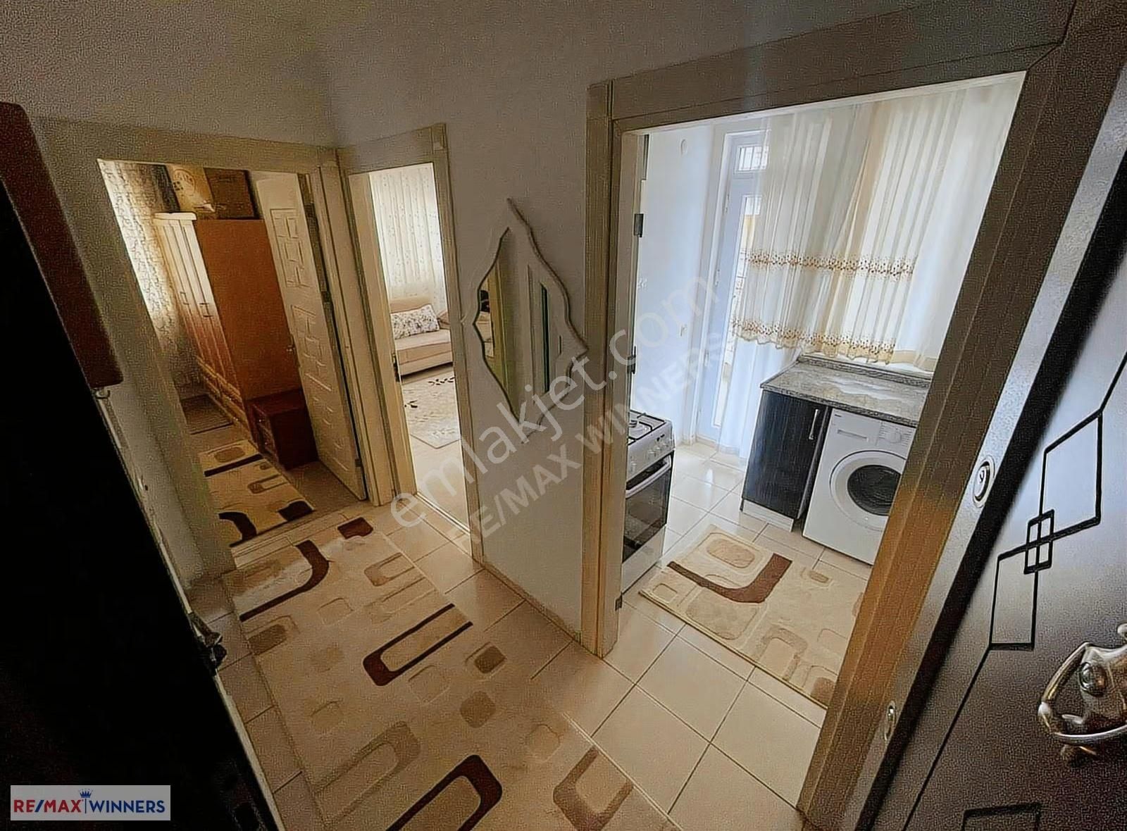 Kanal Mahallesı'nde 1+1 Eşyalı Kıralık Daıre - Görsel 4