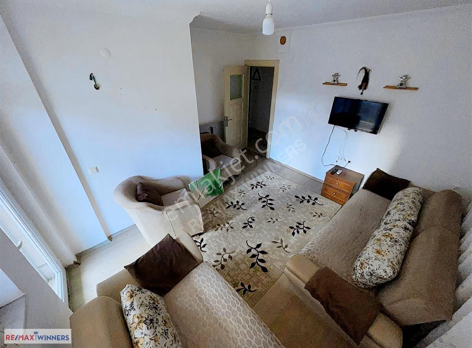 Kanal Mahallesı'nde 1+1 Eşyalı Kıralık Daıre - Görsel 13