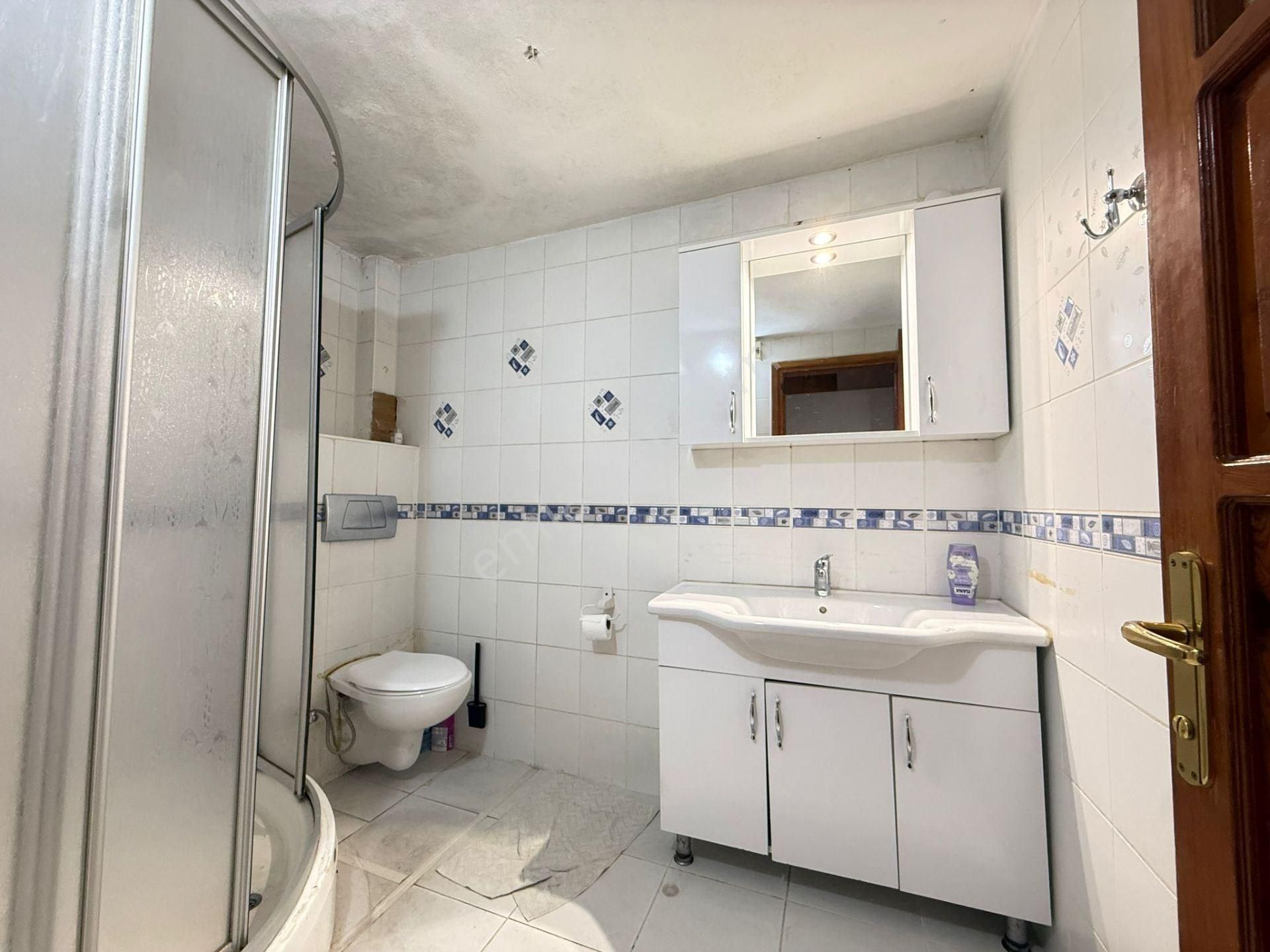 Alanya Güllerpınarı 25m Yol Üstü 3+1 Eşyasız Kiralık Daire - Görsel 13