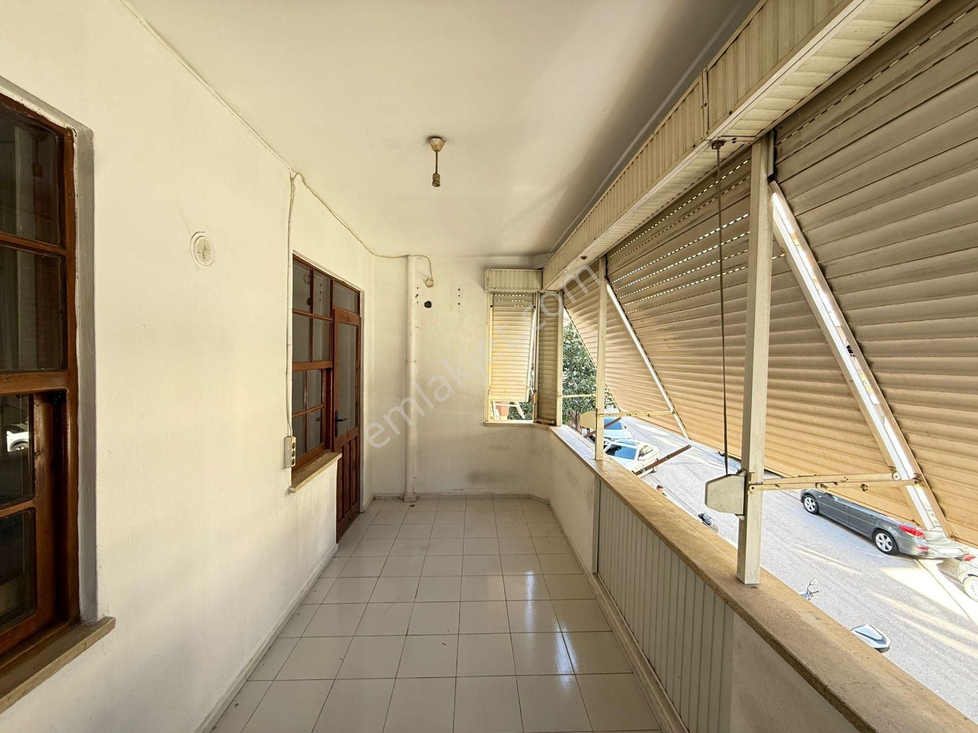 Alanya Güllerpınarı 25m Yol Üstü 3+1 Eşyasız Kiralık Daire - Görsel 9