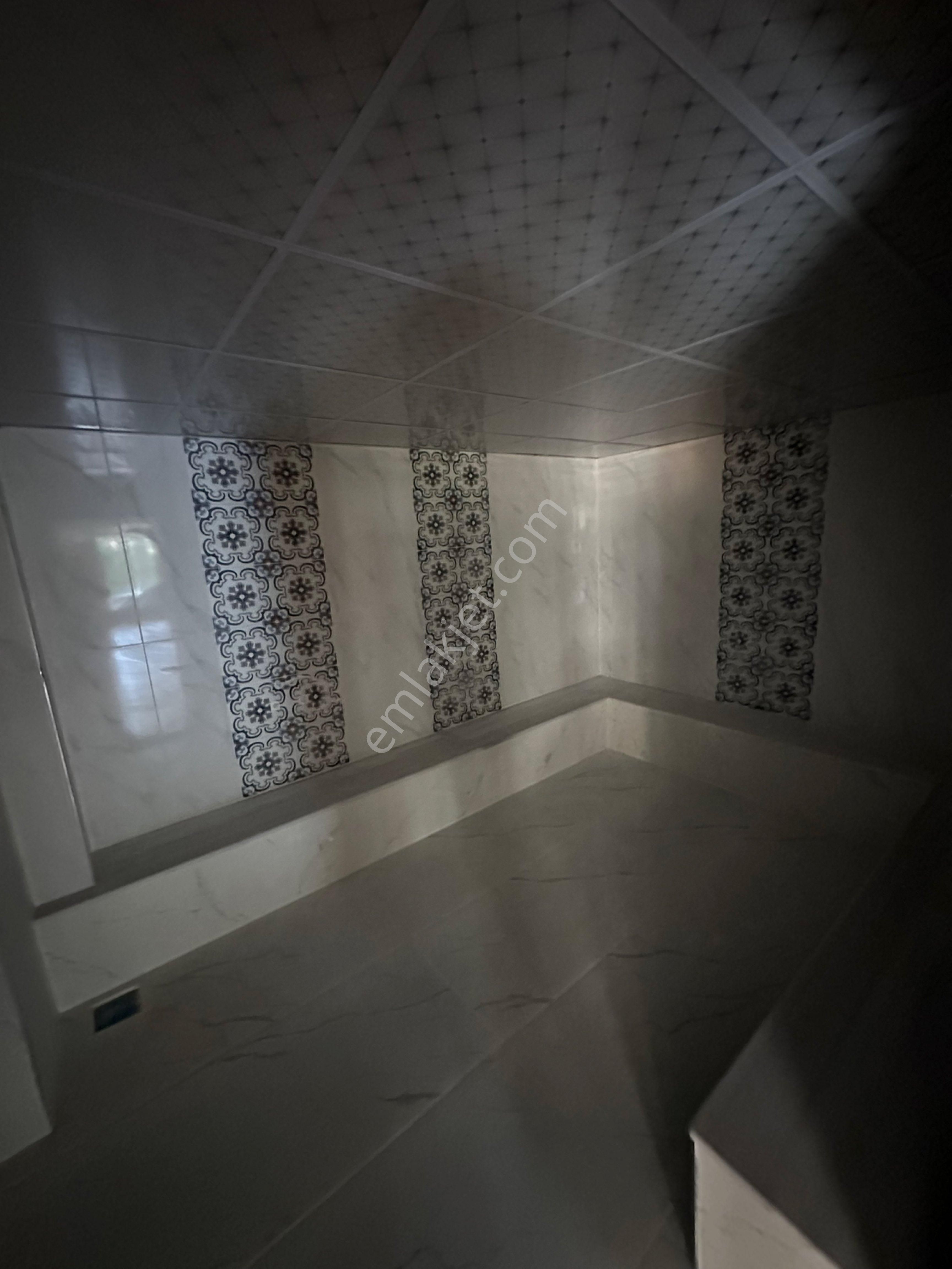 Tömükte Full Aktiviteli Sitede 1+1 Fırsat Daire - Görsel 11