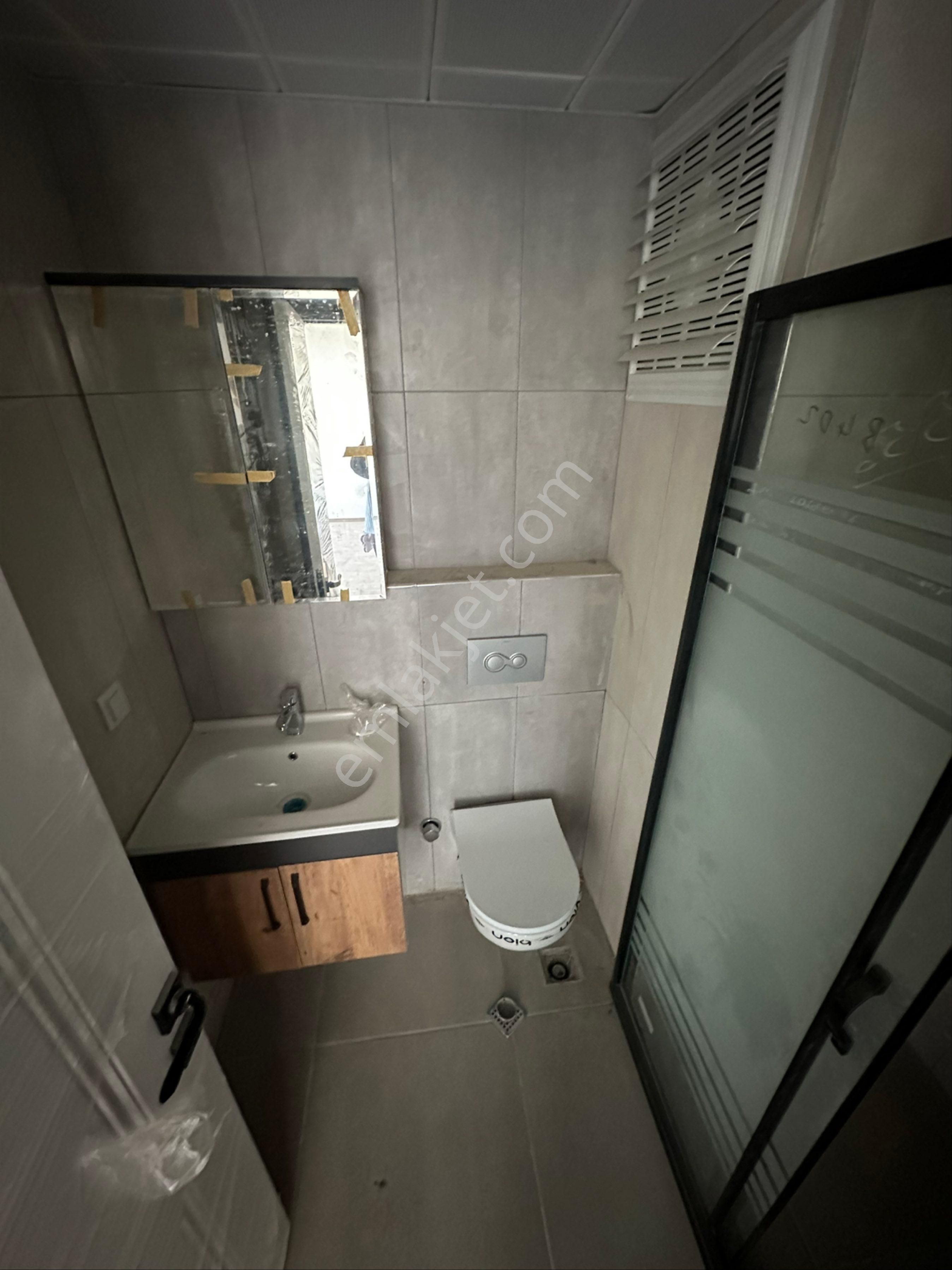 Tömükte Full Aktiviteli Sitede 1+1 Fırsat Daire - Görsel 8