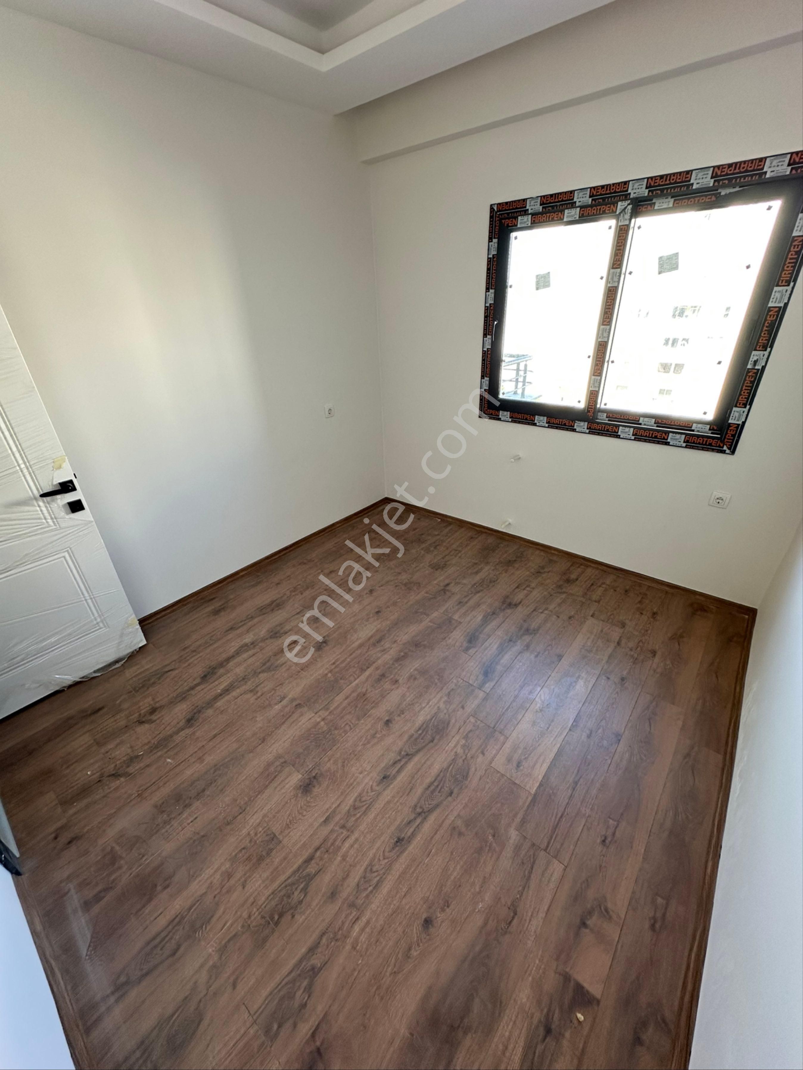 Tömükte Full Aktiviteli Sitede 1+1 Fırsat Daire - Görsel 7