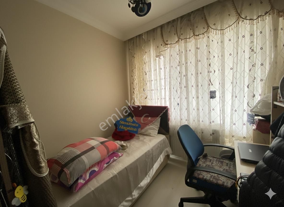 C 21 Bal’dan Ali Hikmet Paşa Mahallesinde 2+1 Satılık Daire - Görsel 15