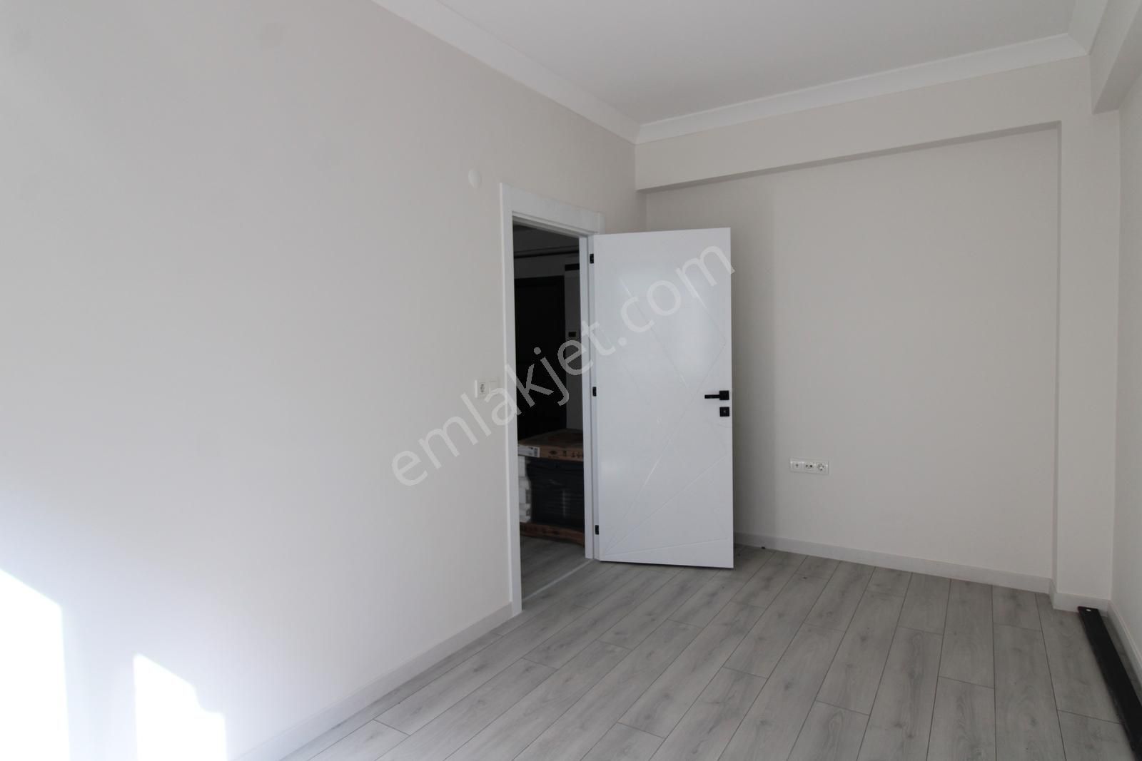 Bahçelievler Mah. Çarşabma Pazarı Karşısı 2+1 Dubleks Daire - Görsel 3