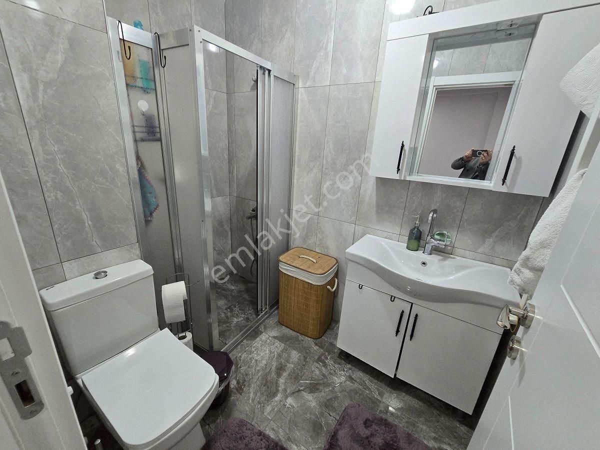 Esenyurt Turgut Özalda Metrobüse 500 Metre 3+1=110m2 Ara Kat - Görsel 15