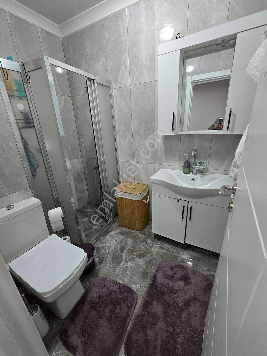 Esenyurt Turgut Özalda Metrobüse 500 Metre 3+1=110m2 Ara Kat - Görsel 16