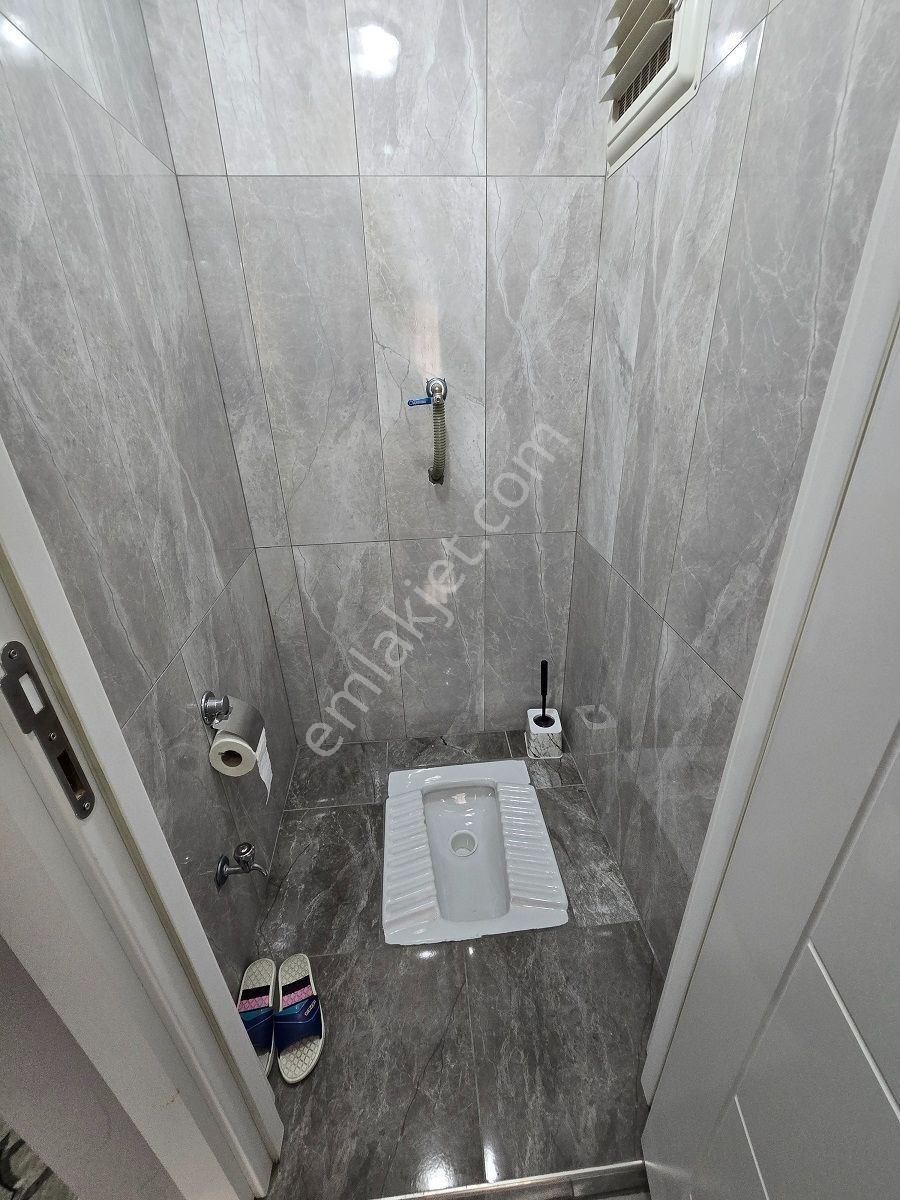 Esenyurt Turgut Özalda Metrobüse 500 Metre 3+1=110m2 Ara Kat - Görsel 18