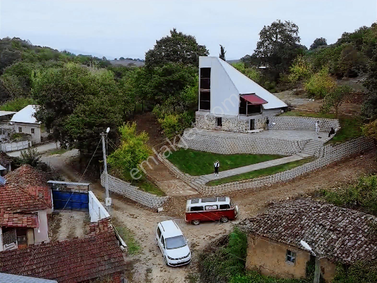 Satılık Müstakil Taş Ve Ağaç Yapılı Villa