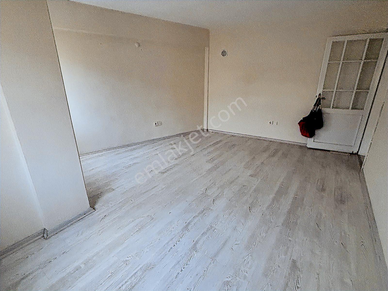 Karşıyaka Çarşı Tabela Değeri Yüksek Ofisler - Görsel 5