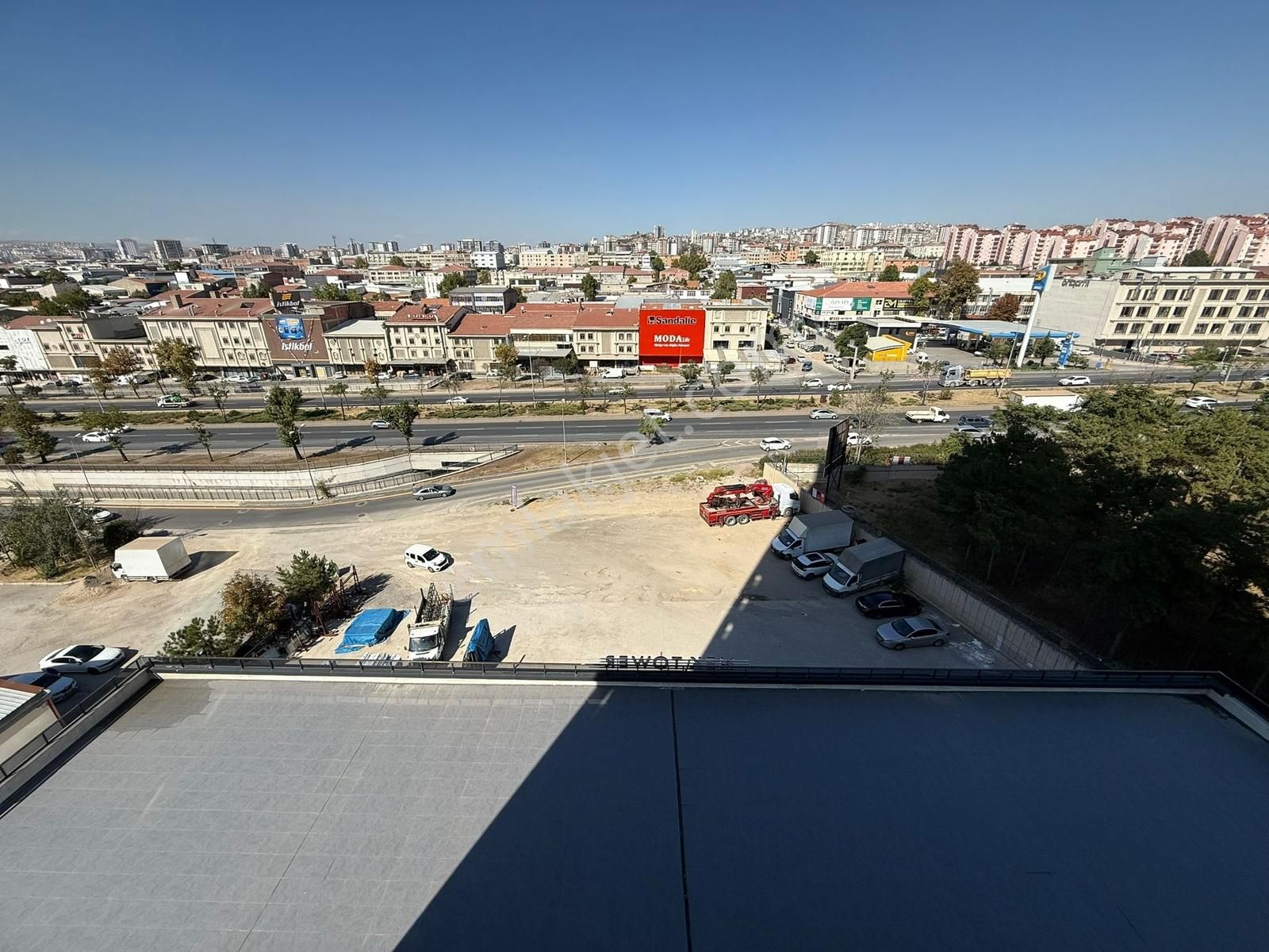 Nek Tower Plazada Güvenlikli Manzaralı 1+1 Satılık Home Ofis - Görsel 15
