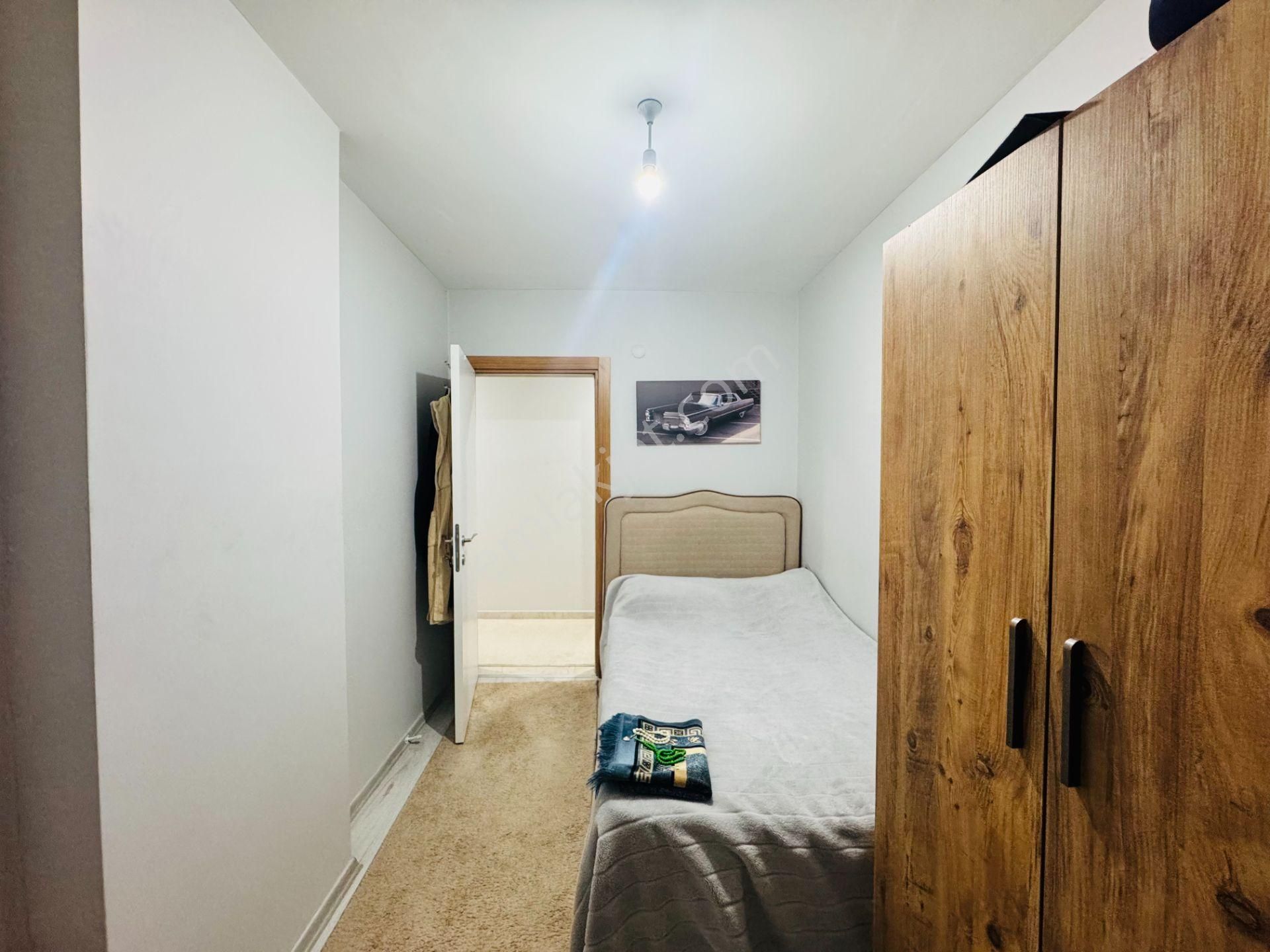 Güven'den Kapaklı'da Cadde Üstünde,k.otoparklı,teraslı 3+1 Daire - Görsel 21