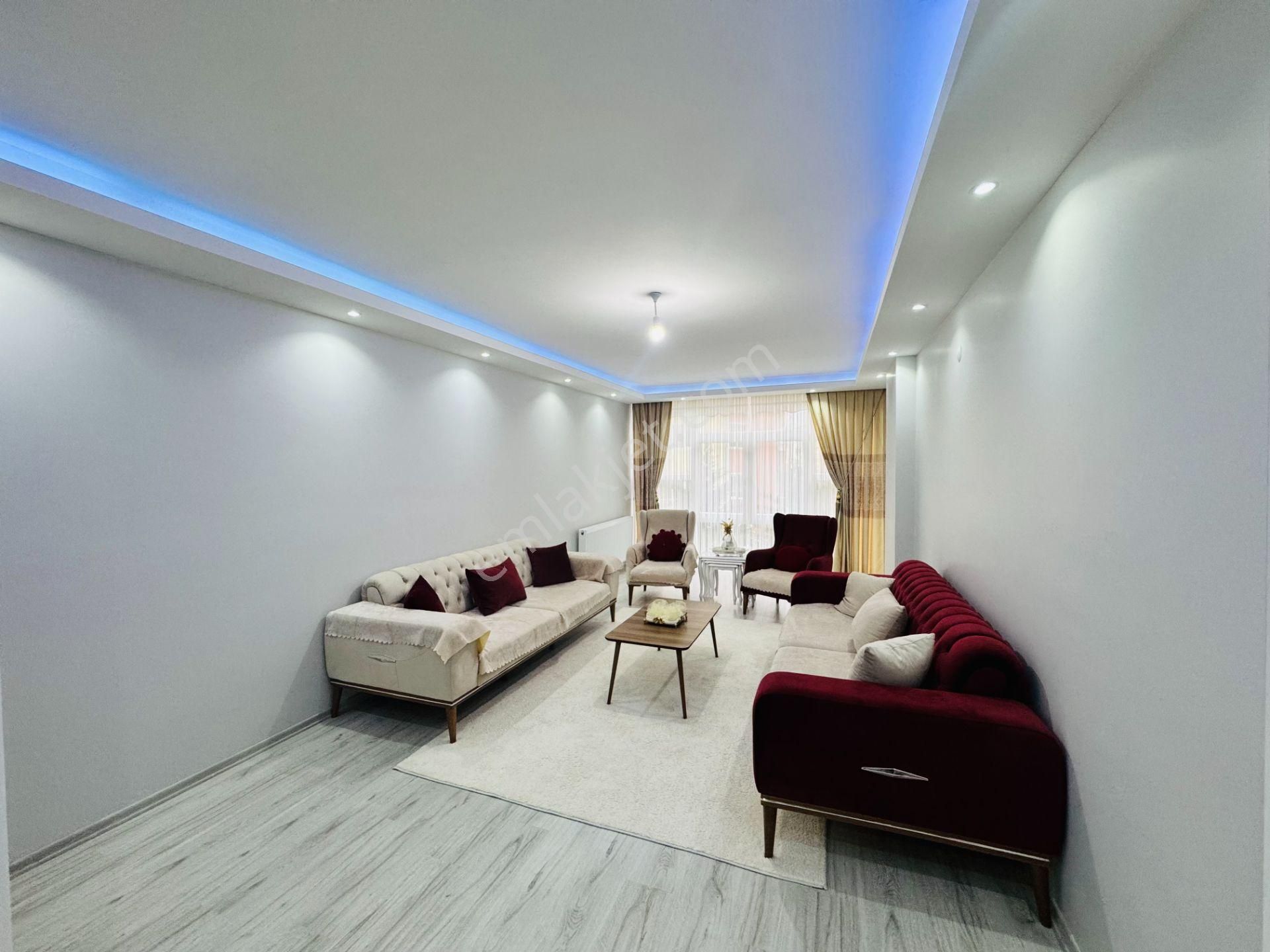 Güven'den Kapaklı'da Cadde Üstünde,k.otoparklı,teraslı 3+1 Daire - Görsel 7