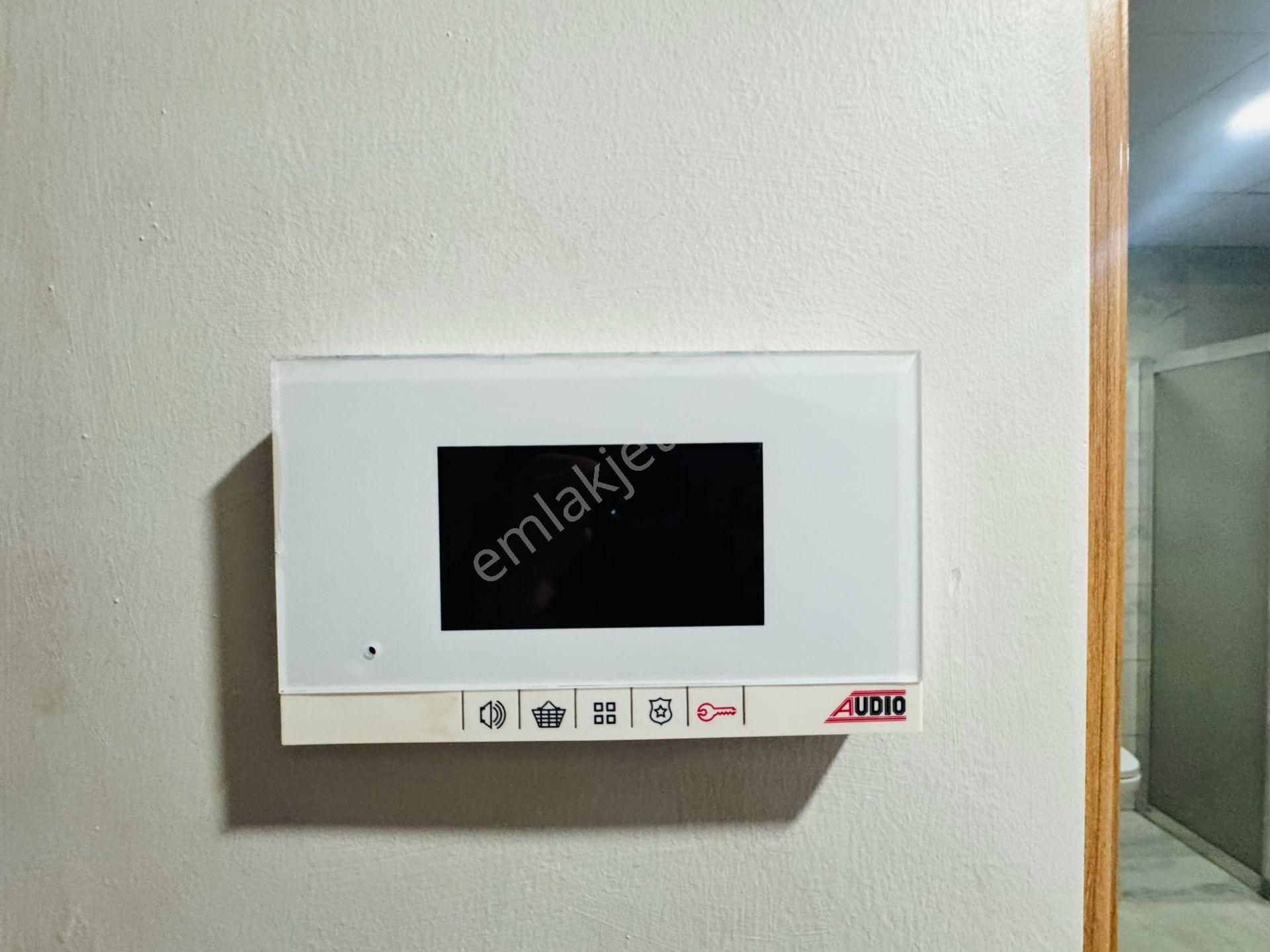 Güven'den Kapaklı'da Cadde Üstünde,k.otoparklı,teraslı 3+1 Daire - Görsel 30